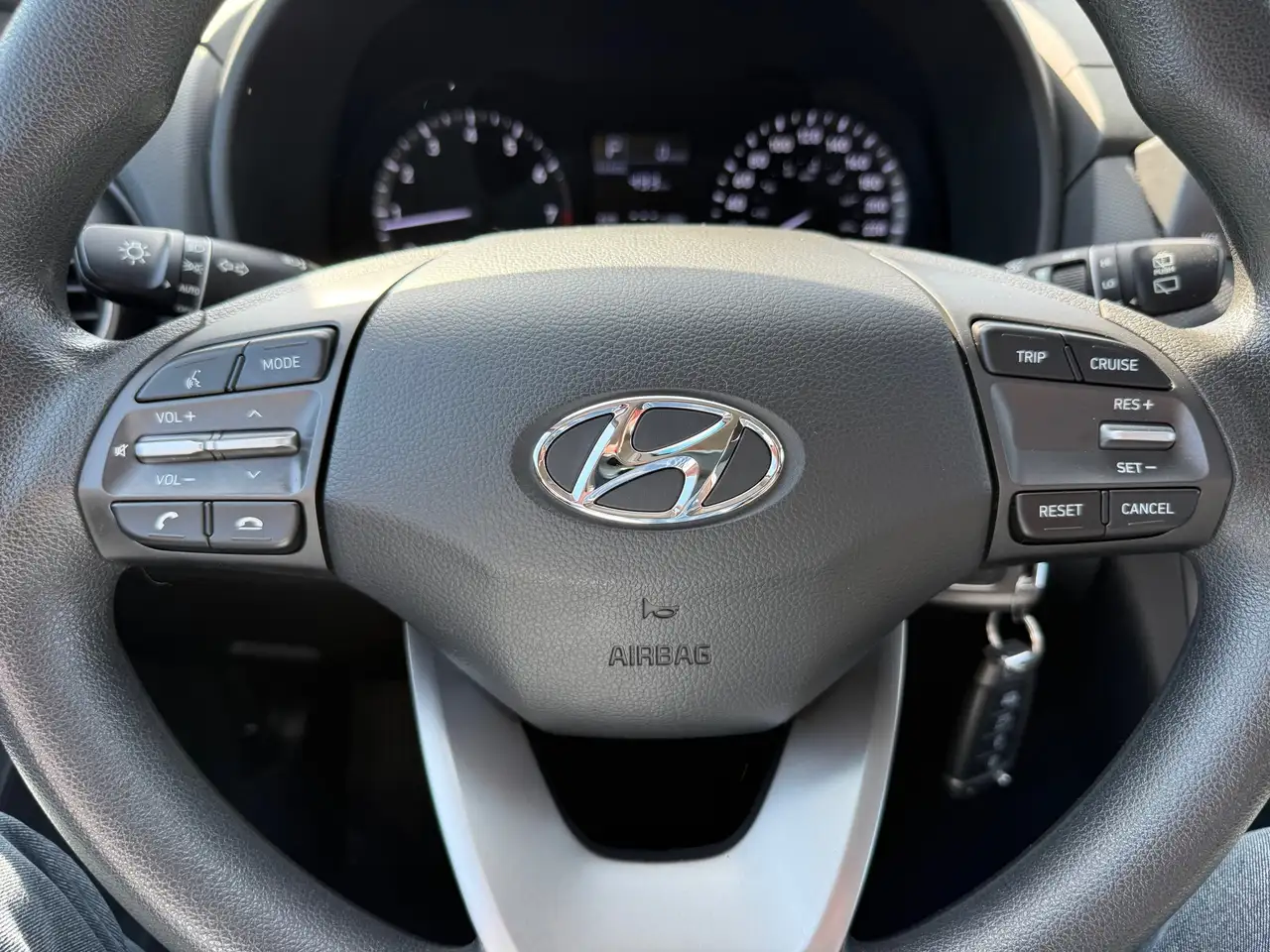 Hyundai KONA photo Hyundai KONA