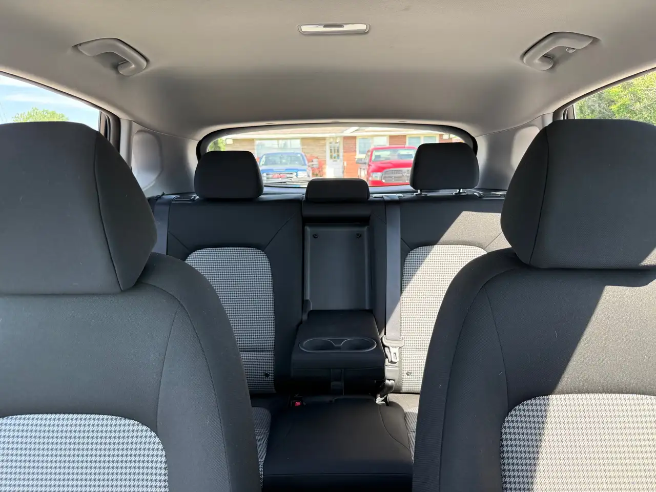 Hyundai KONA photo Hyundai KONA