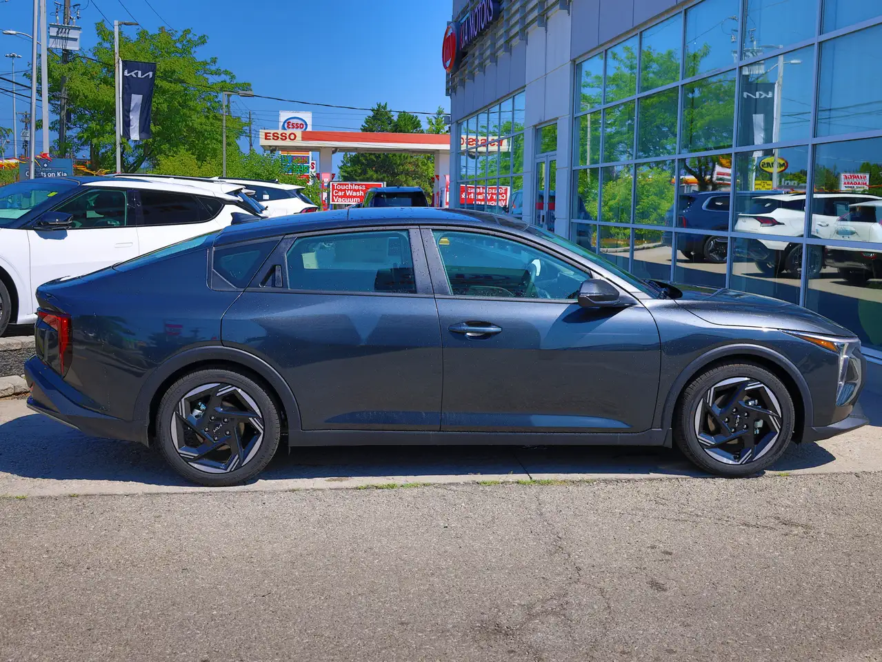 Kia K4 photo Kia K4