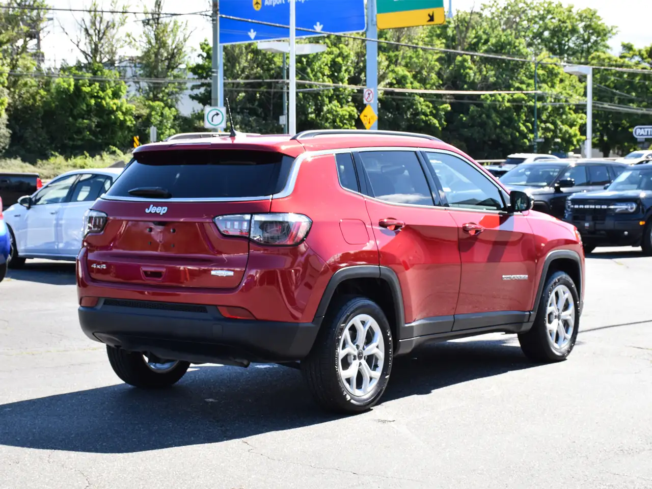 Jeep Compass снимка Jeep Compass