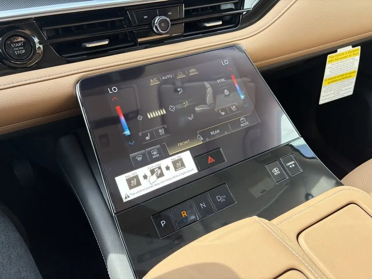 Infiniti QX80 снимка Infiniti QX80