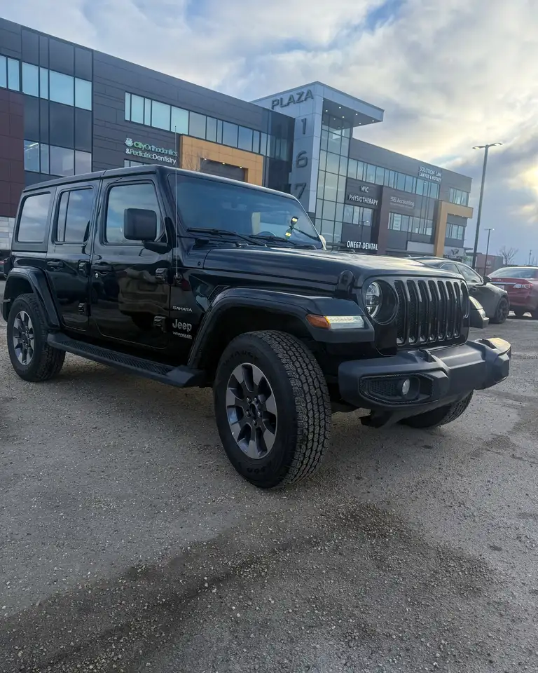Jeep Wrangler photo Jeep Wrangler