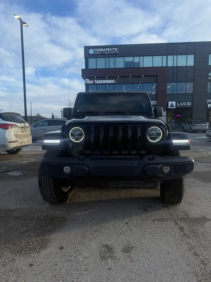 Jeep Wrangler photo Jeep Wrangler