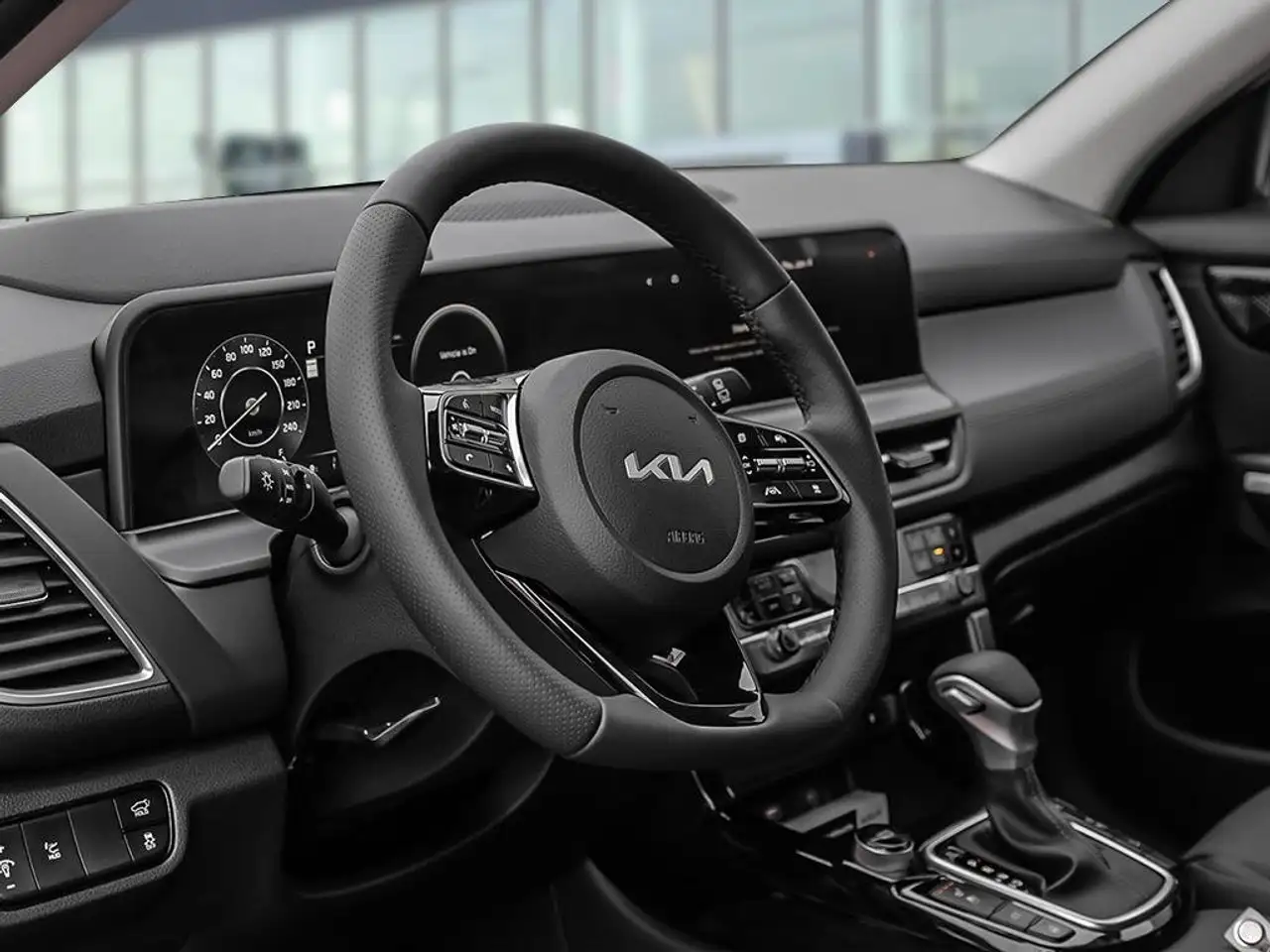Kia Seltos photo Kia Seltos