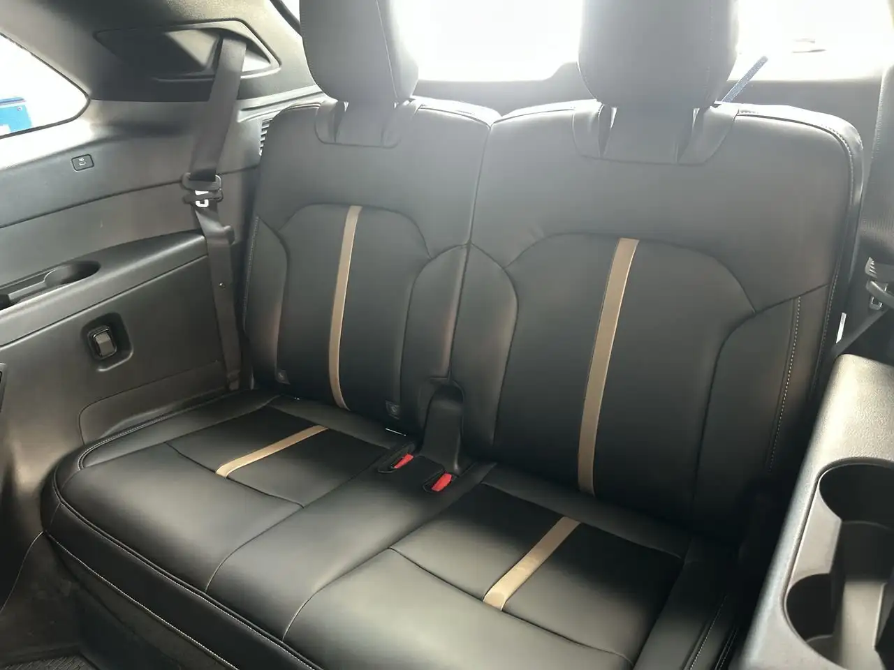 Mazda CX-90 PHEV photo Mazda CX-90 PHEV