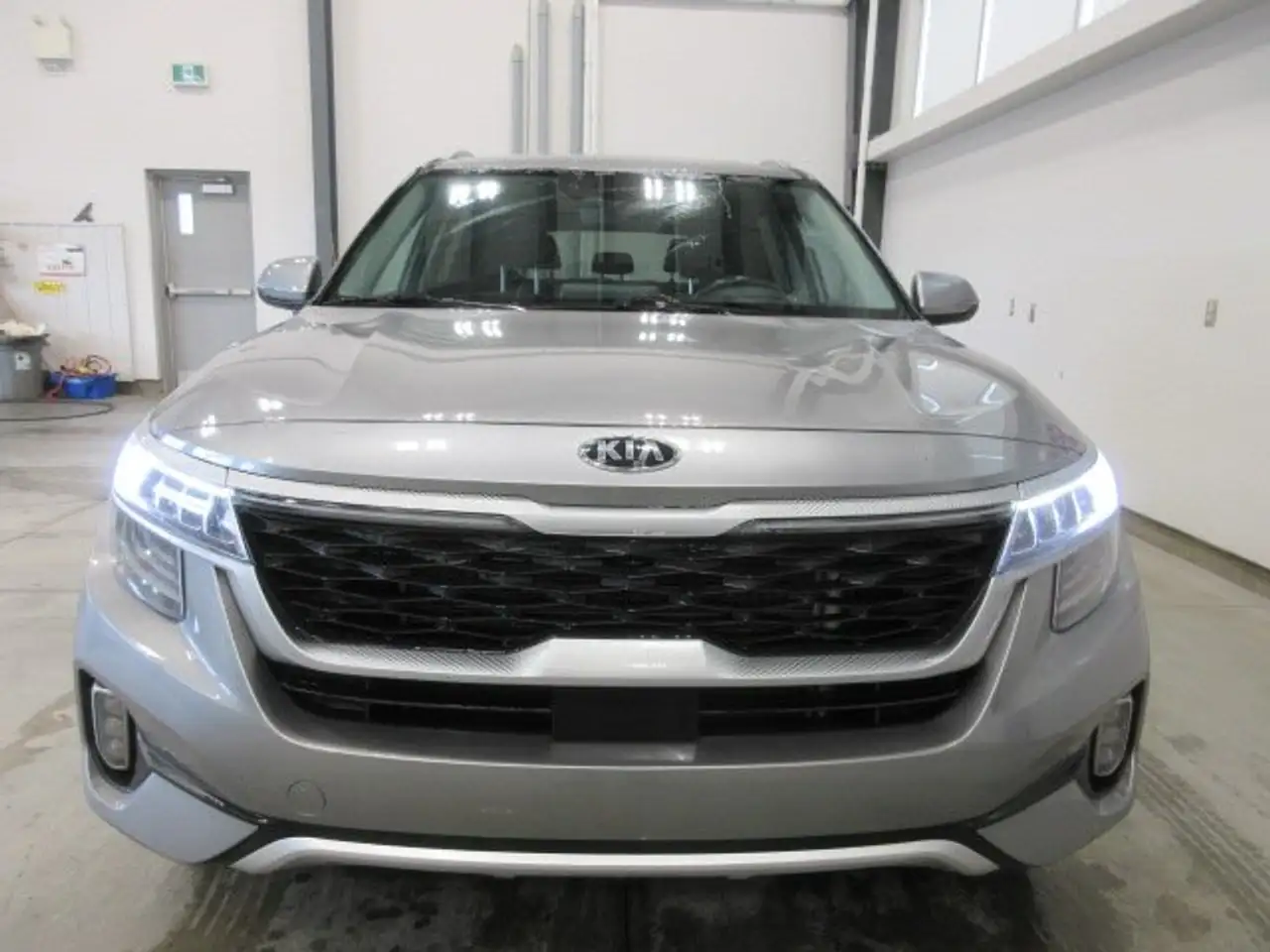 Kia Seltos photo Kia Seltos