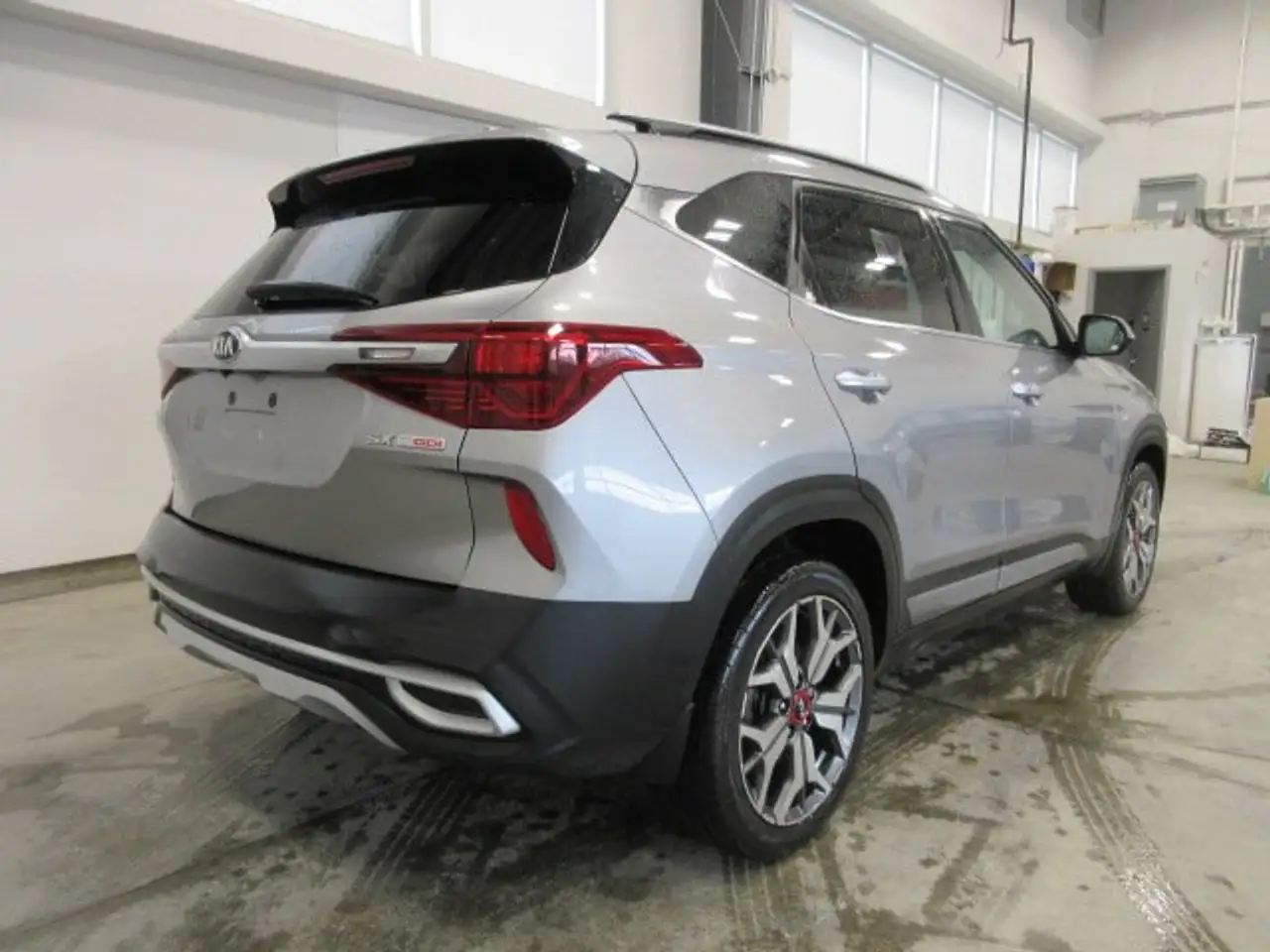 Kia Seltos photo Kia Seltos