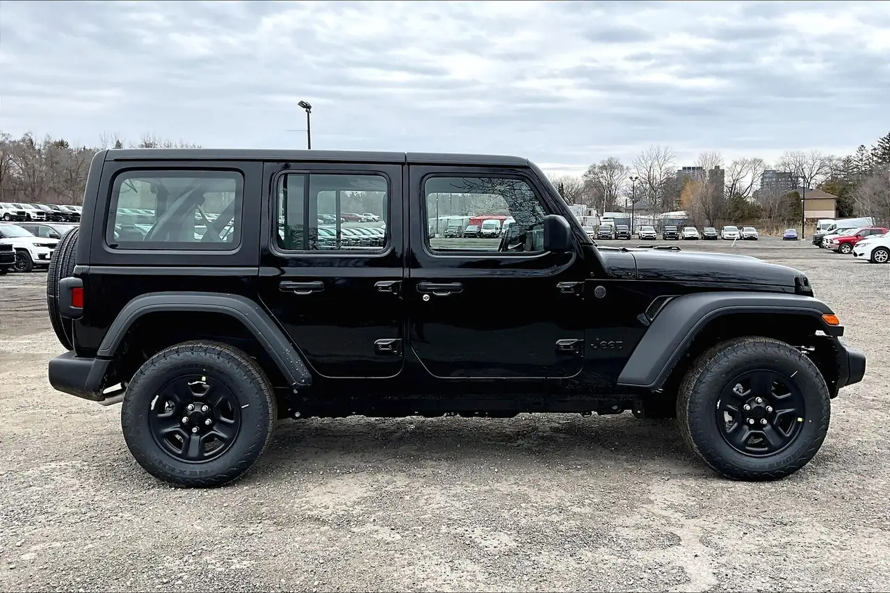 Jeep Wrangler снимка Jeep Wrangler