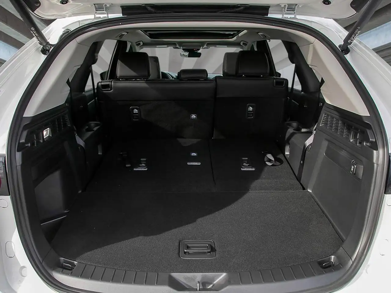 Mazda CX-90 MHEV fotografie Mazda CX-90 MHEV