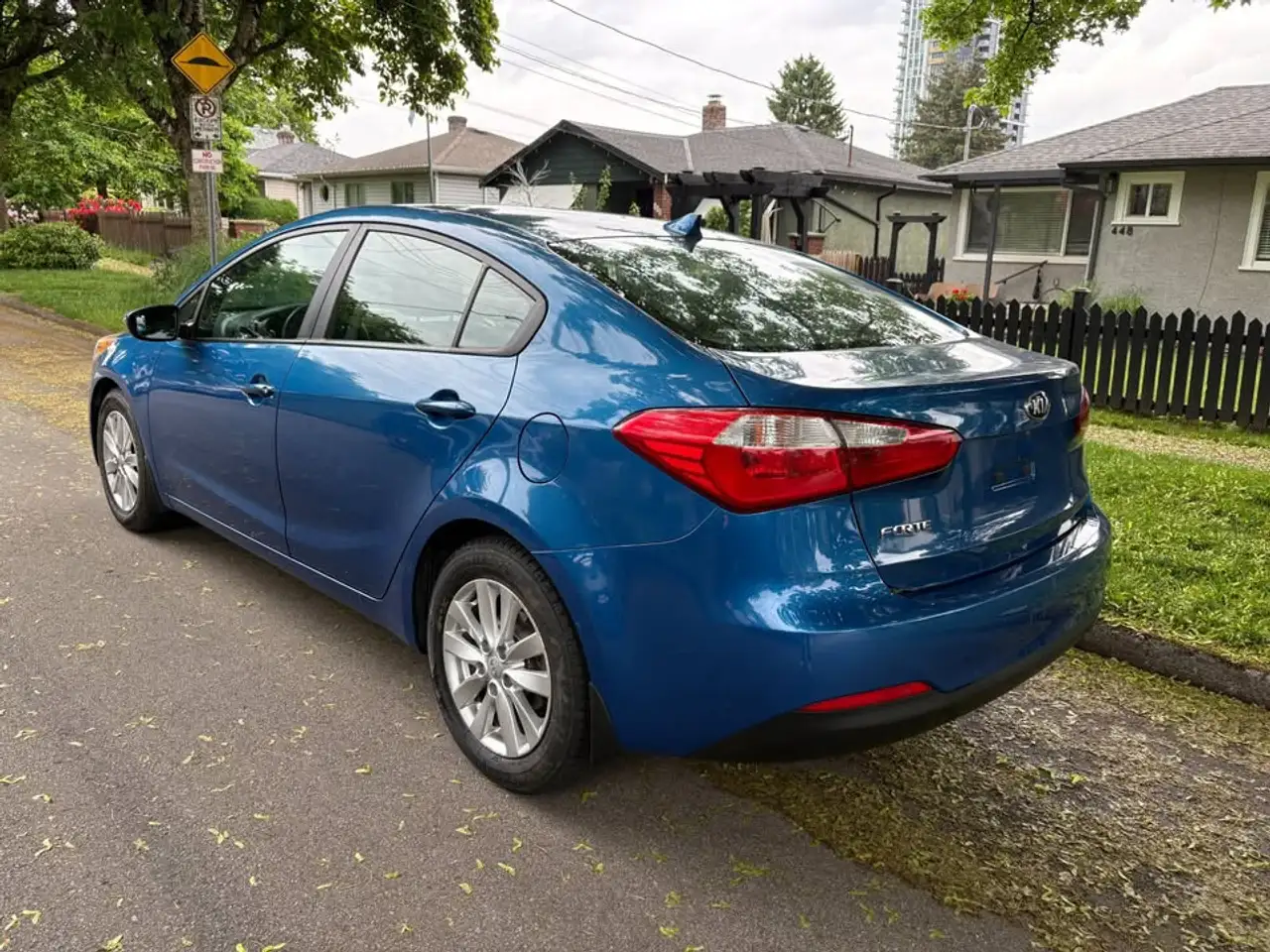 Kia Forte photo Kia Forte