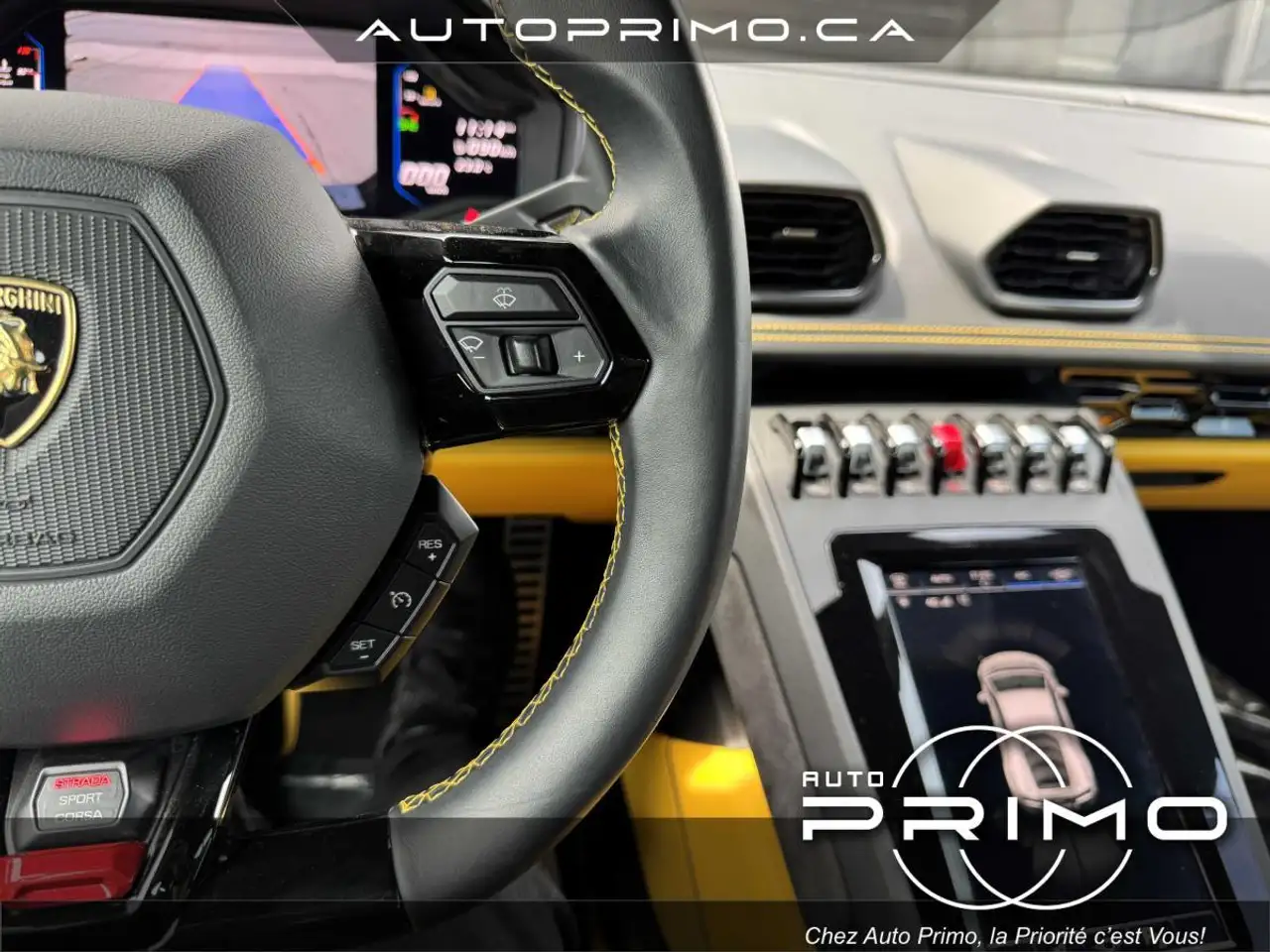 Lamborghini Huracán photo Lamborghini Huracán