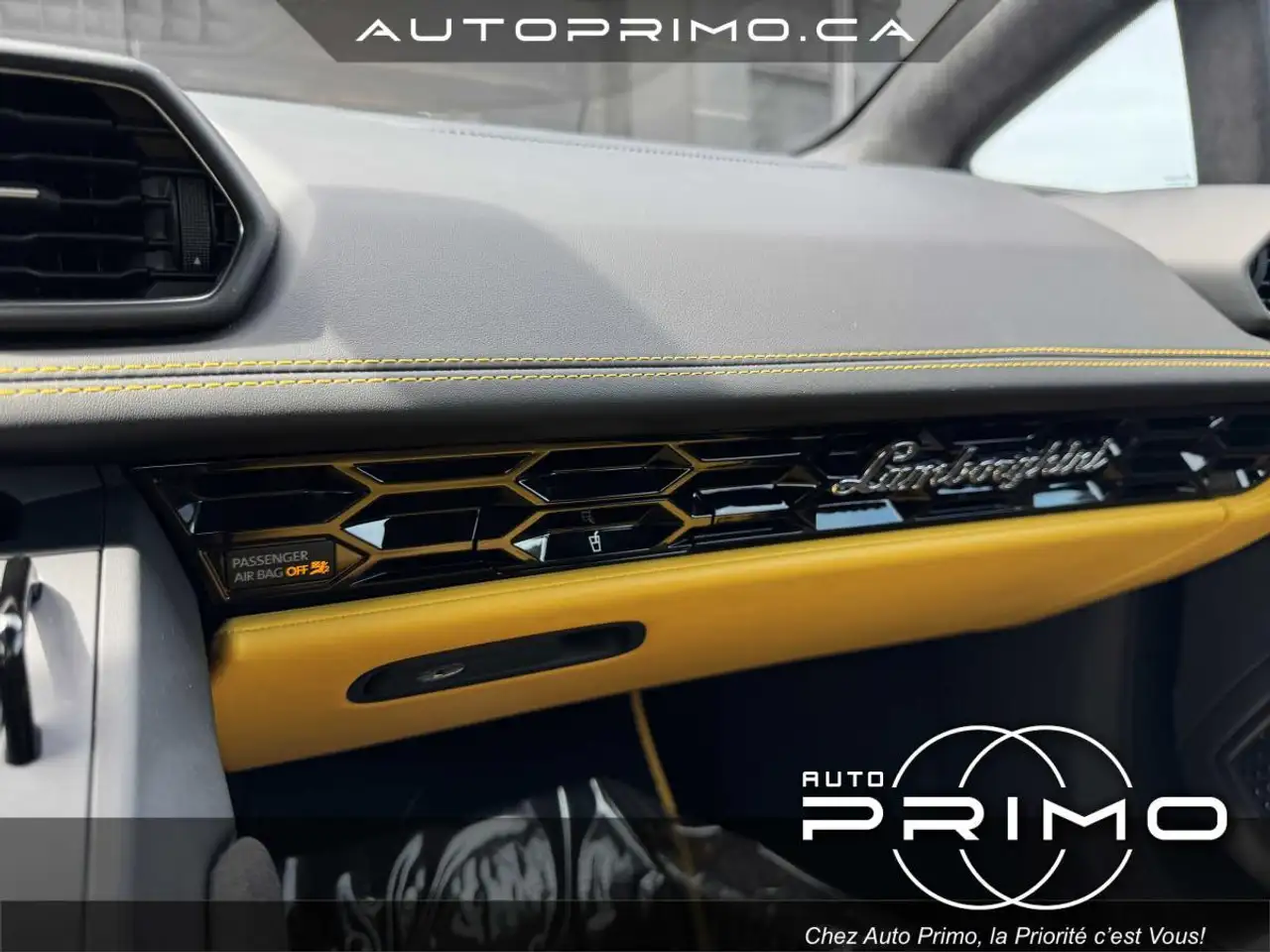 Lamborghini Huracán photo Lamborghini Huracán