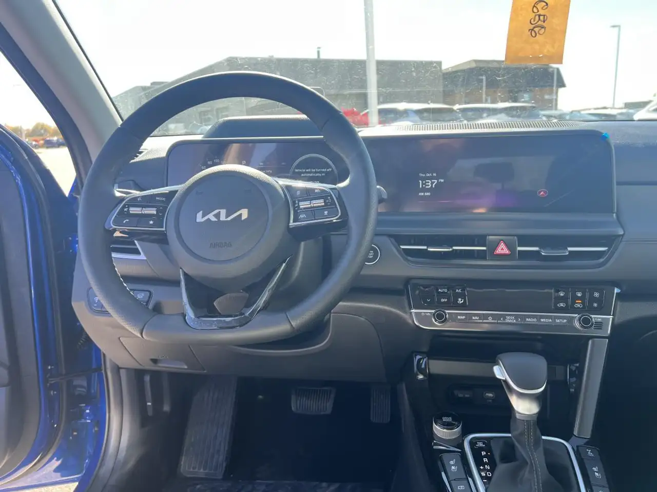 Kia Seltos снимка Kia Seltos