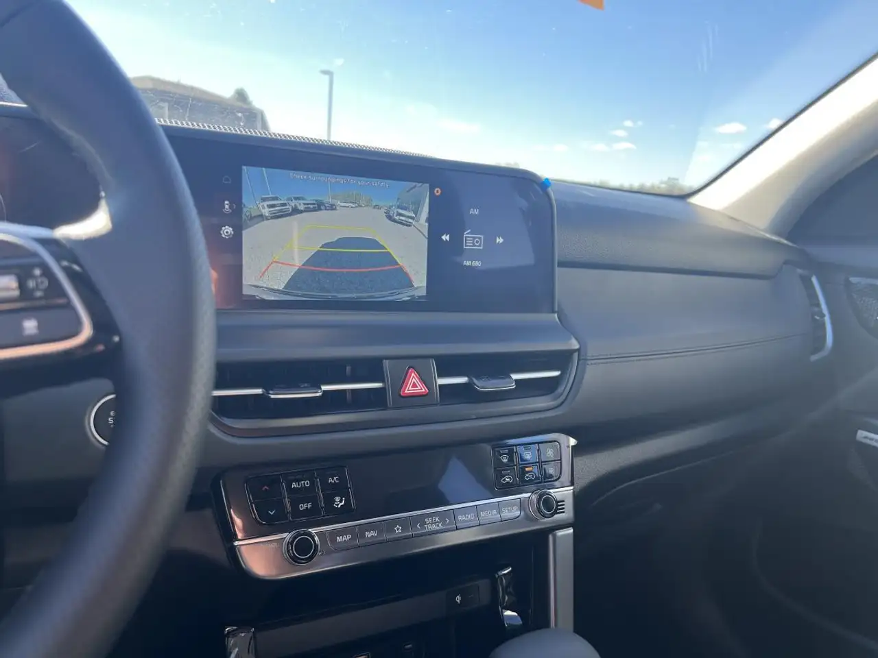 Kia Seltos снимка Kia Seltos