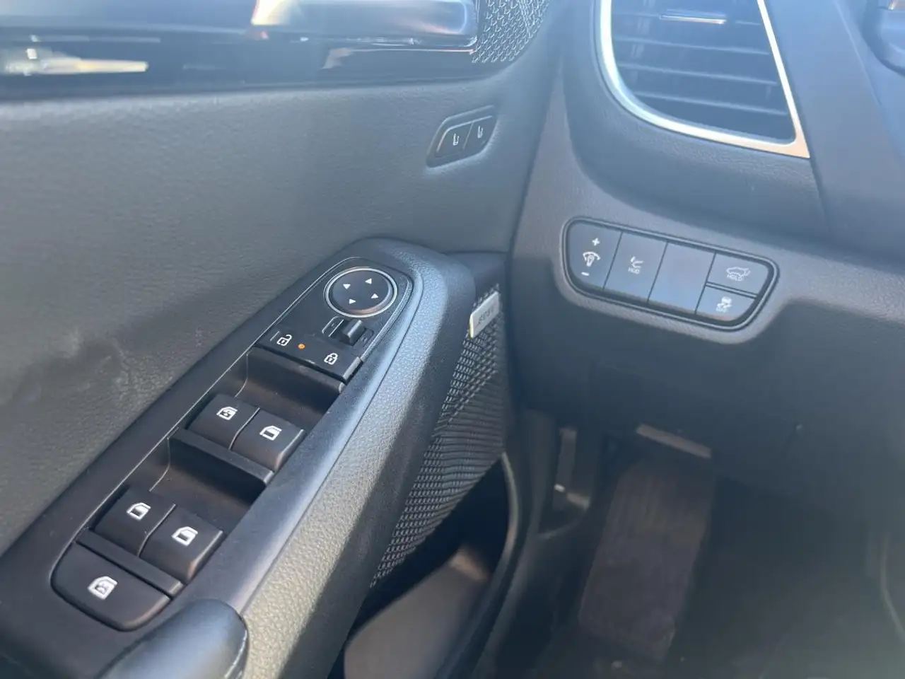 Kia Seltos снимка Kia Seltos
