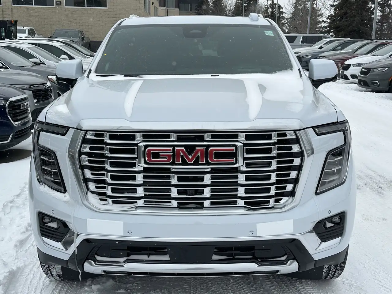 GMC Yukon photo GMC Yukon