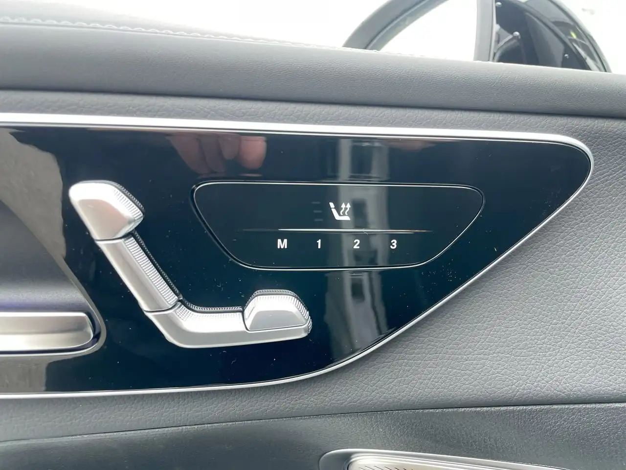 Mercedes-Benz GLC fotografie Mercedes-Benz GLC