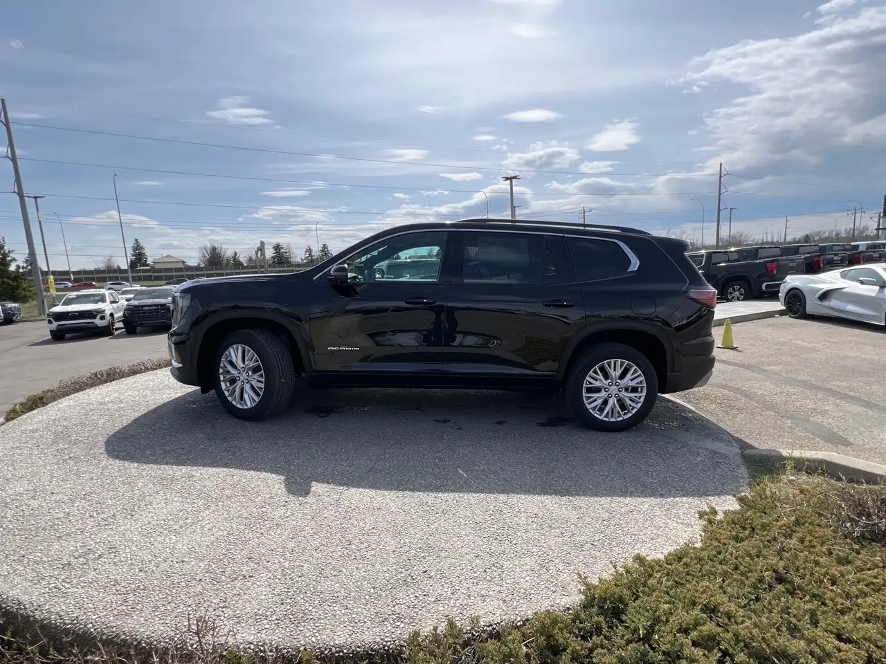 GMC Acadia снимка GMC Acadia