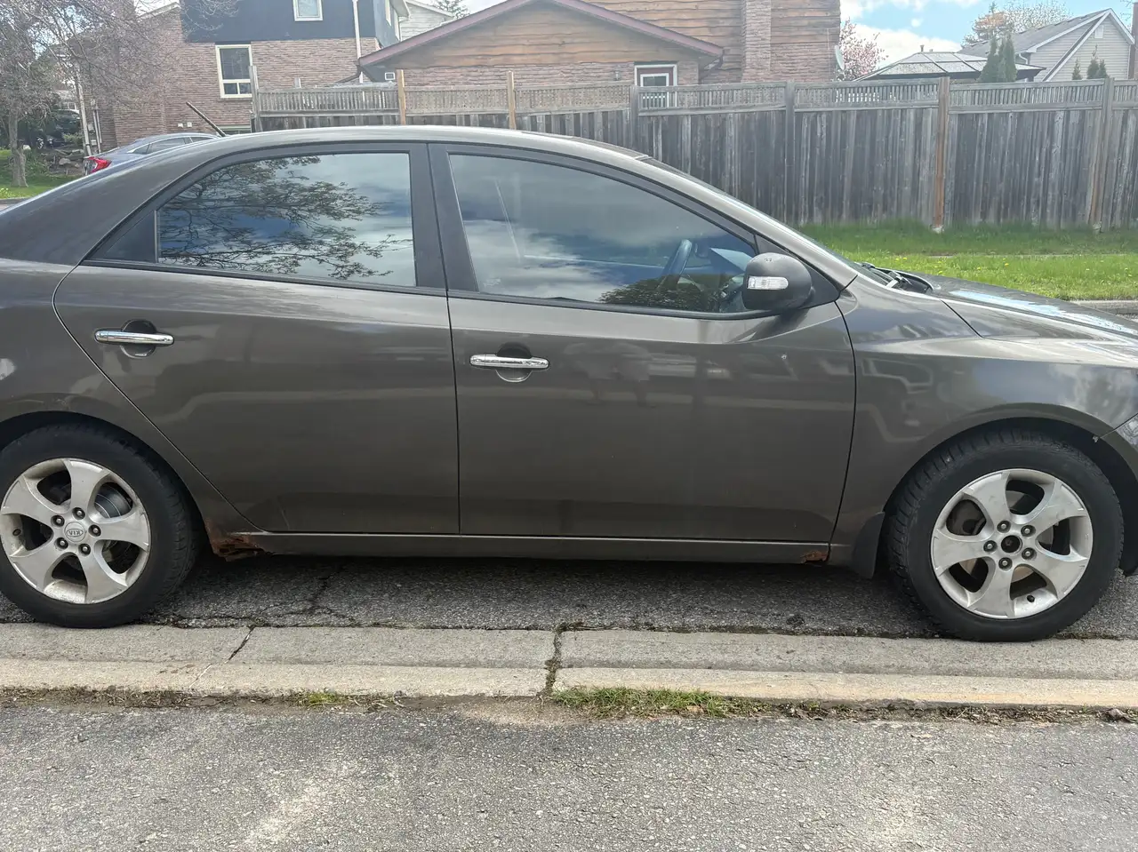 Kia Forte снимка Kia Forte