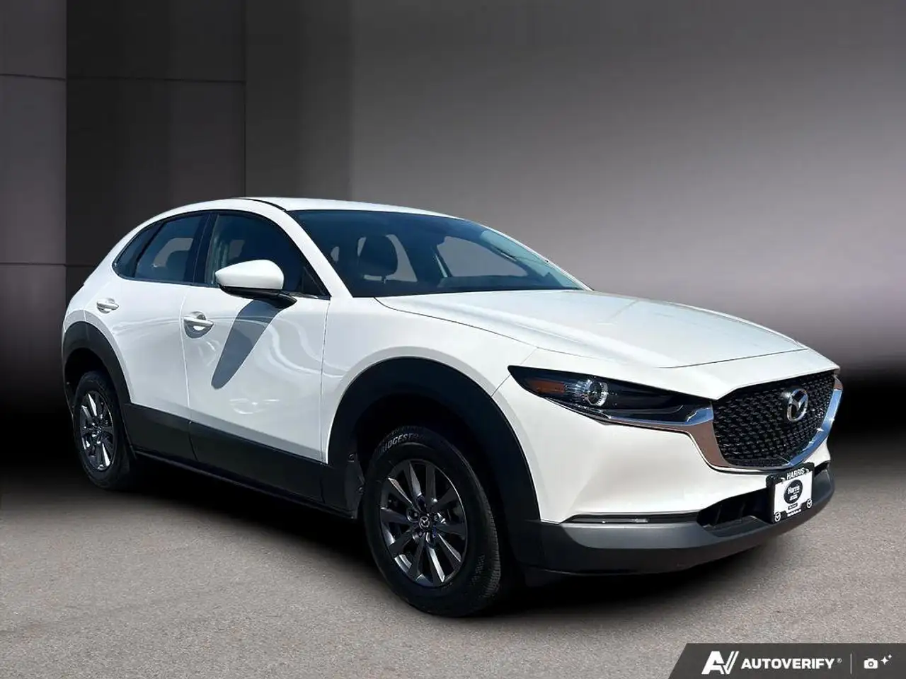 Mazda CX-30 photo Mazda CX-30