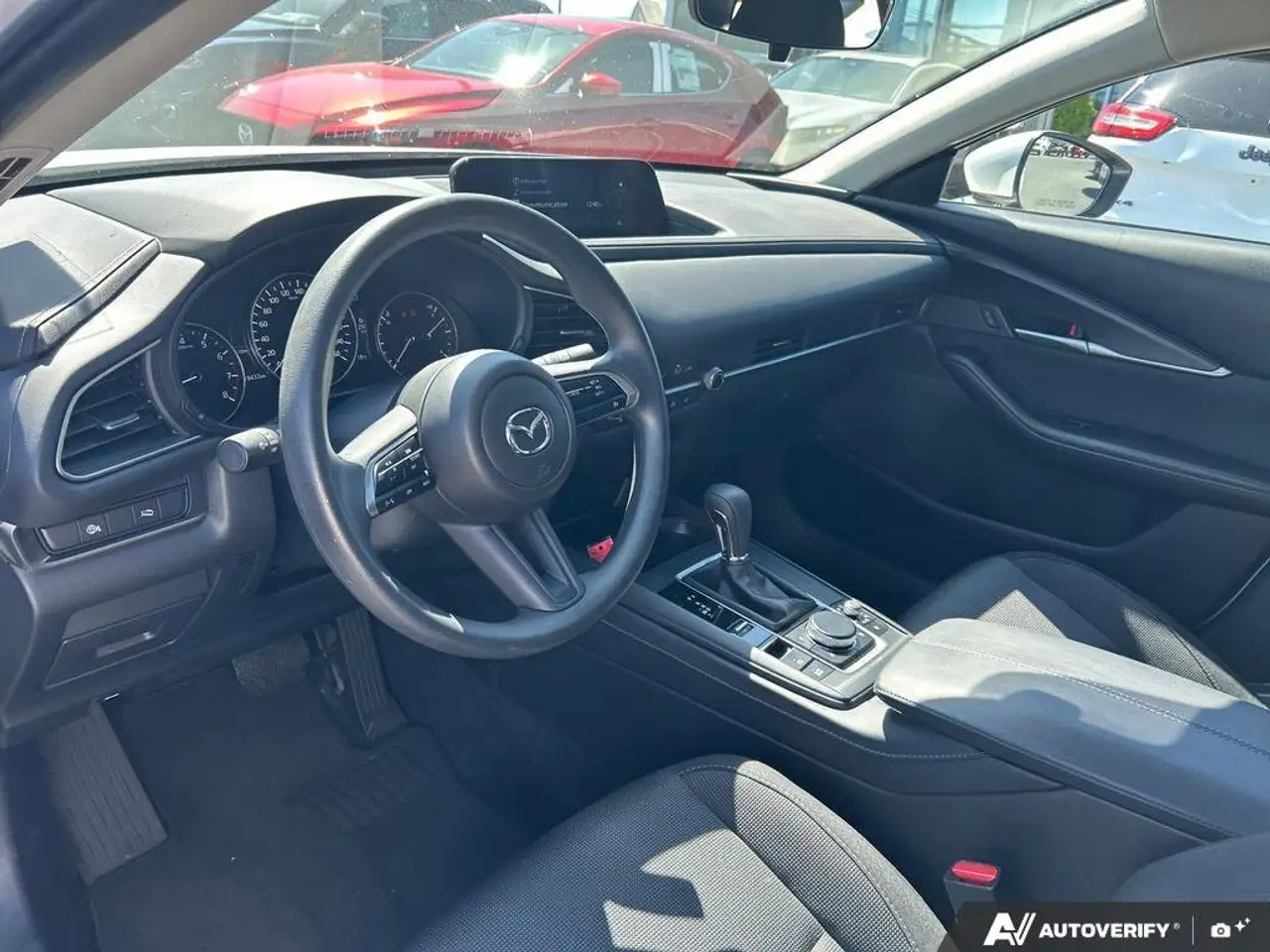 Mazda CX-30 photo Mazda CX-30