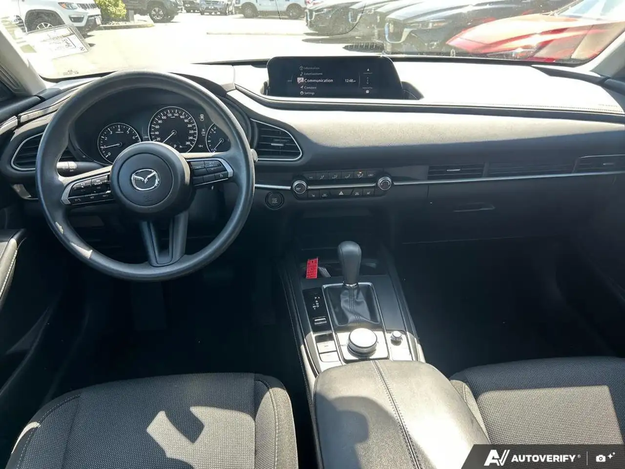 Mazda CX-30 photo Mazda CX-30