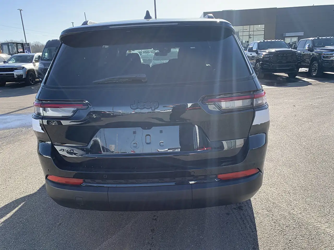 Jeep Grand Cherokee снимка Jeep Grand Cherokee