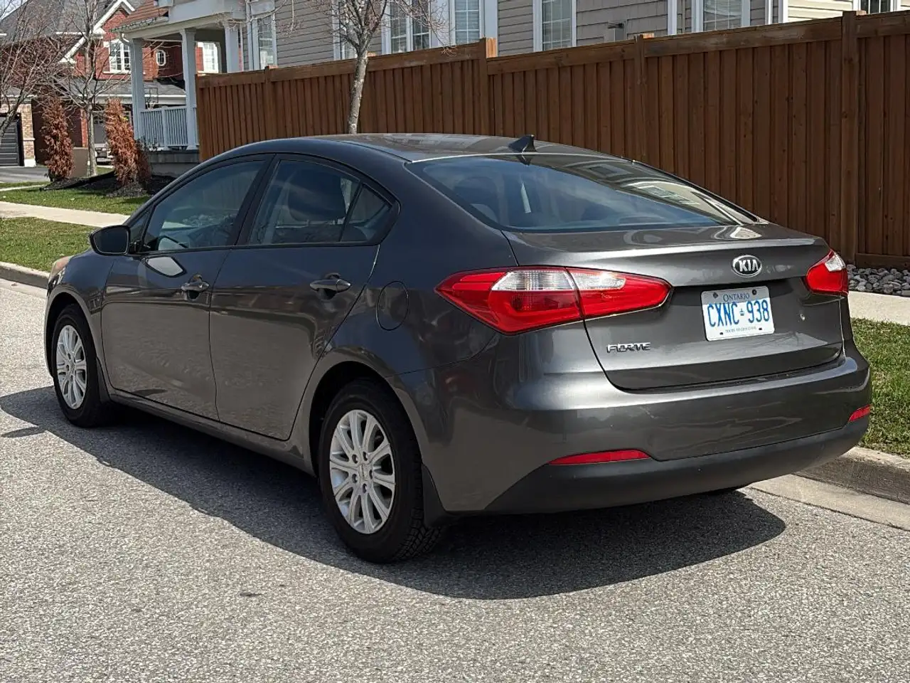 Kia Forte снимка Kia Forte