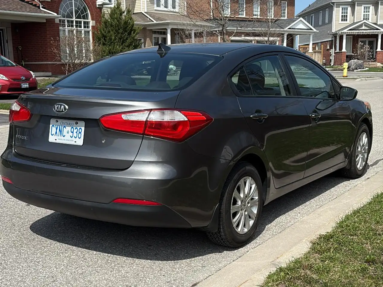 Kia Forte снимка Kia Forte