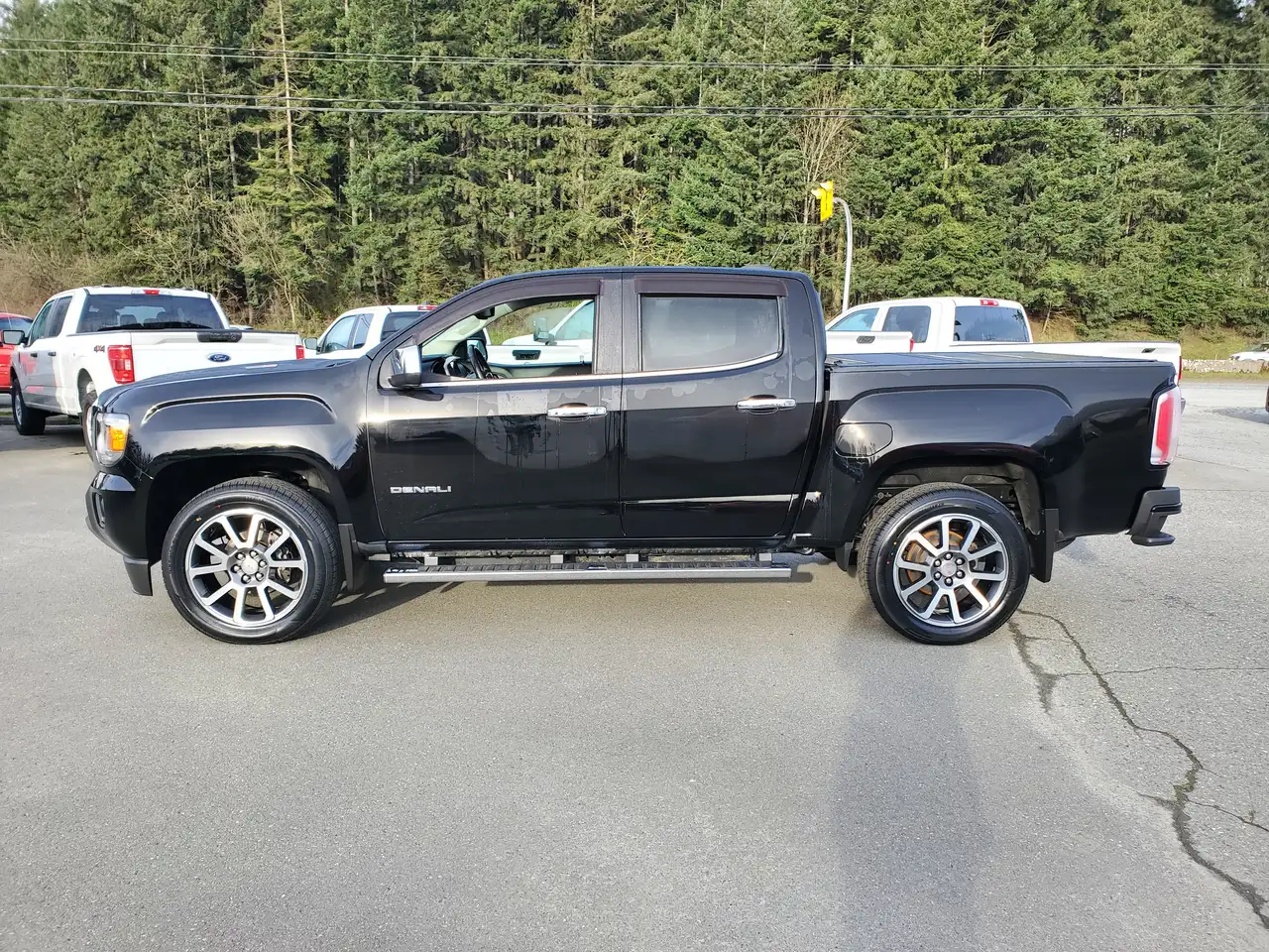GMC Canyon fotografie GMC Canyon