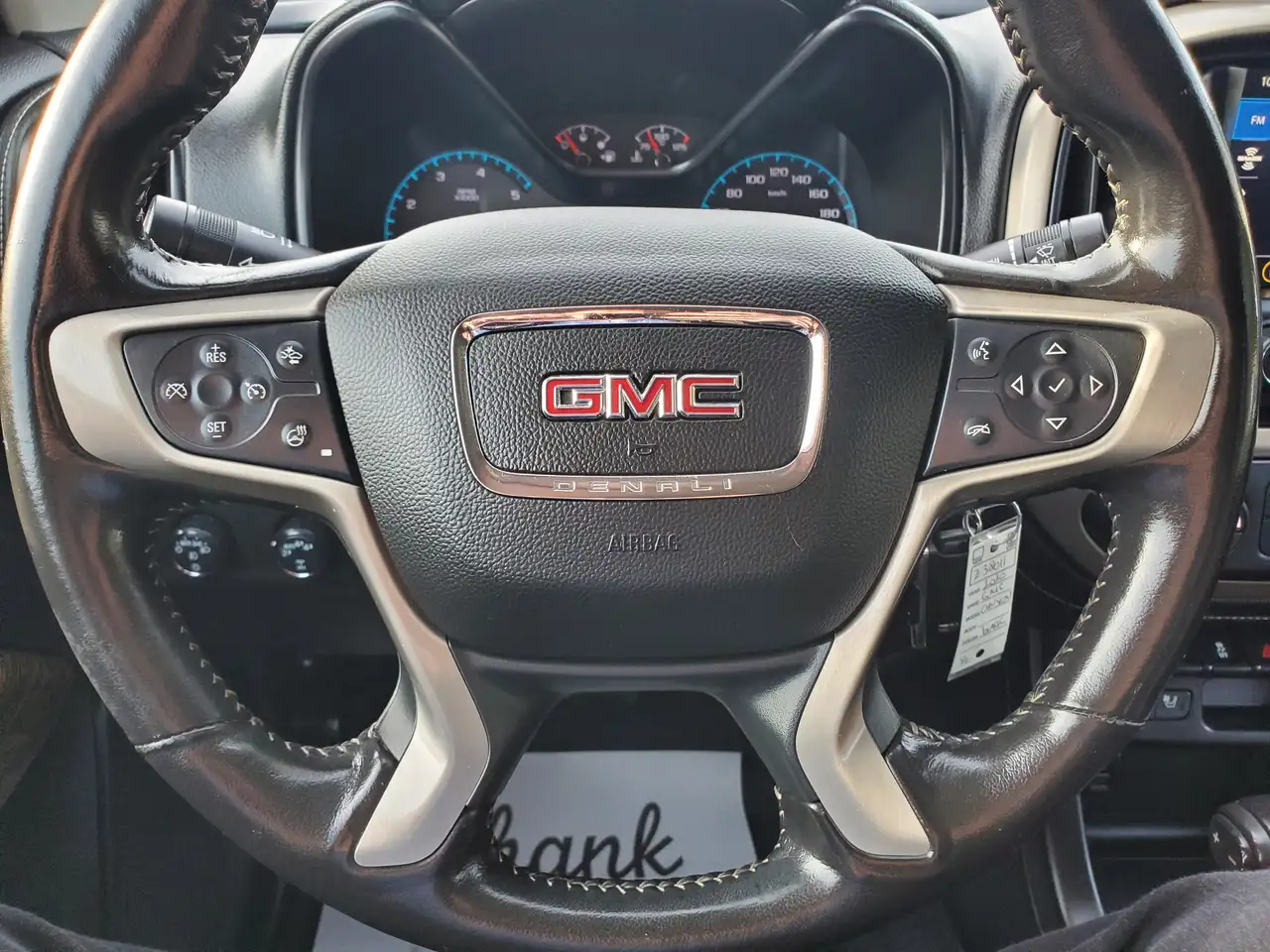 GMC Canyon fotografie GMC Canyon