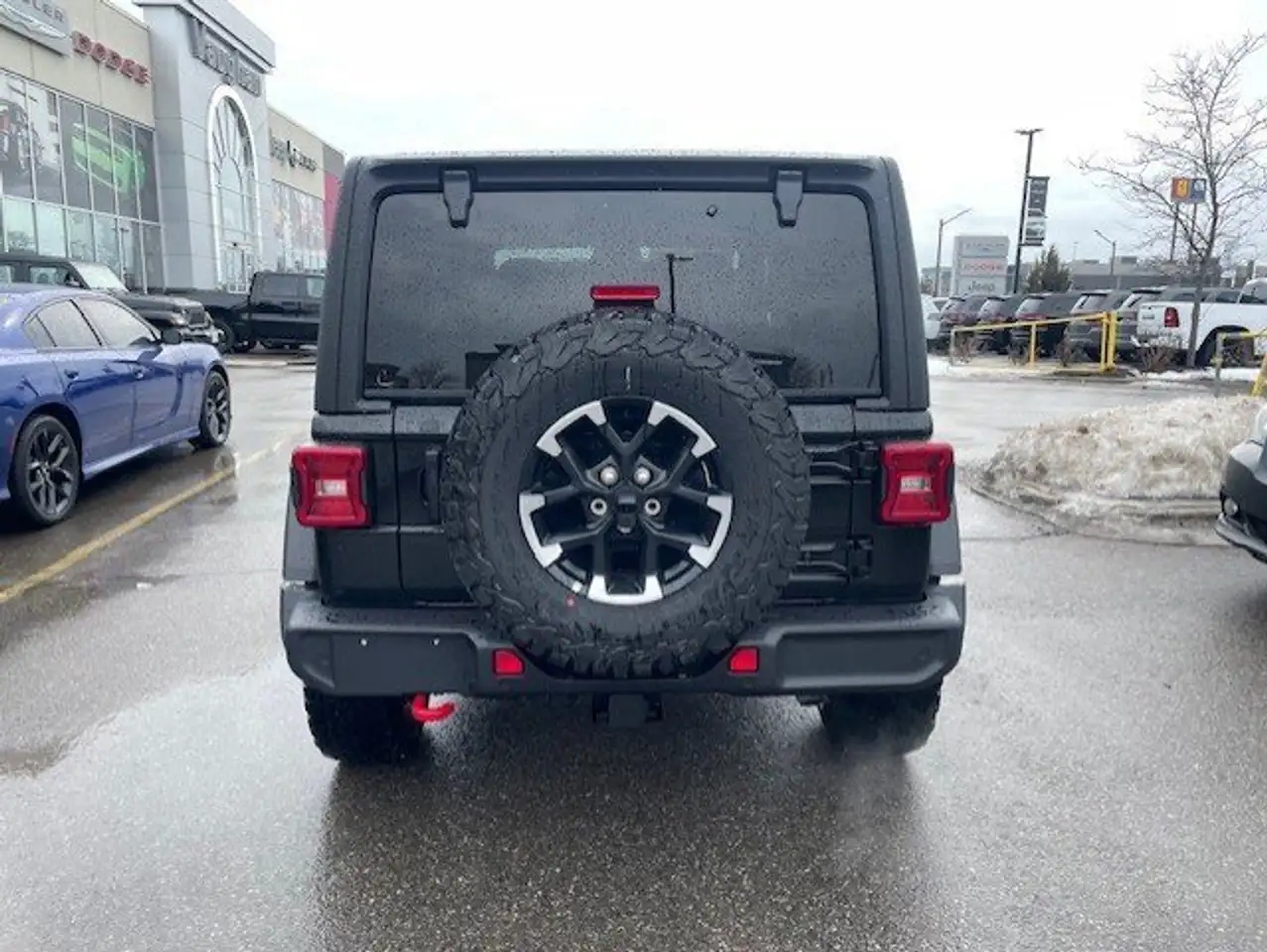 Jeep Wrangler снимка Jeep Wrangler