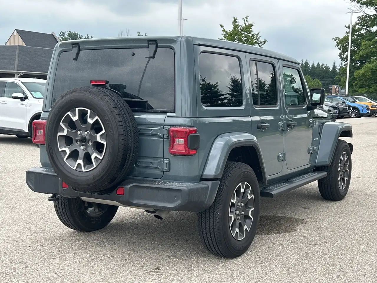 Jeep Wrangler photo Jeep Wrangler