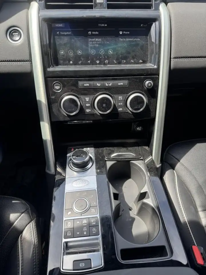 Land Rover Discovery photo Land Rover Discovery