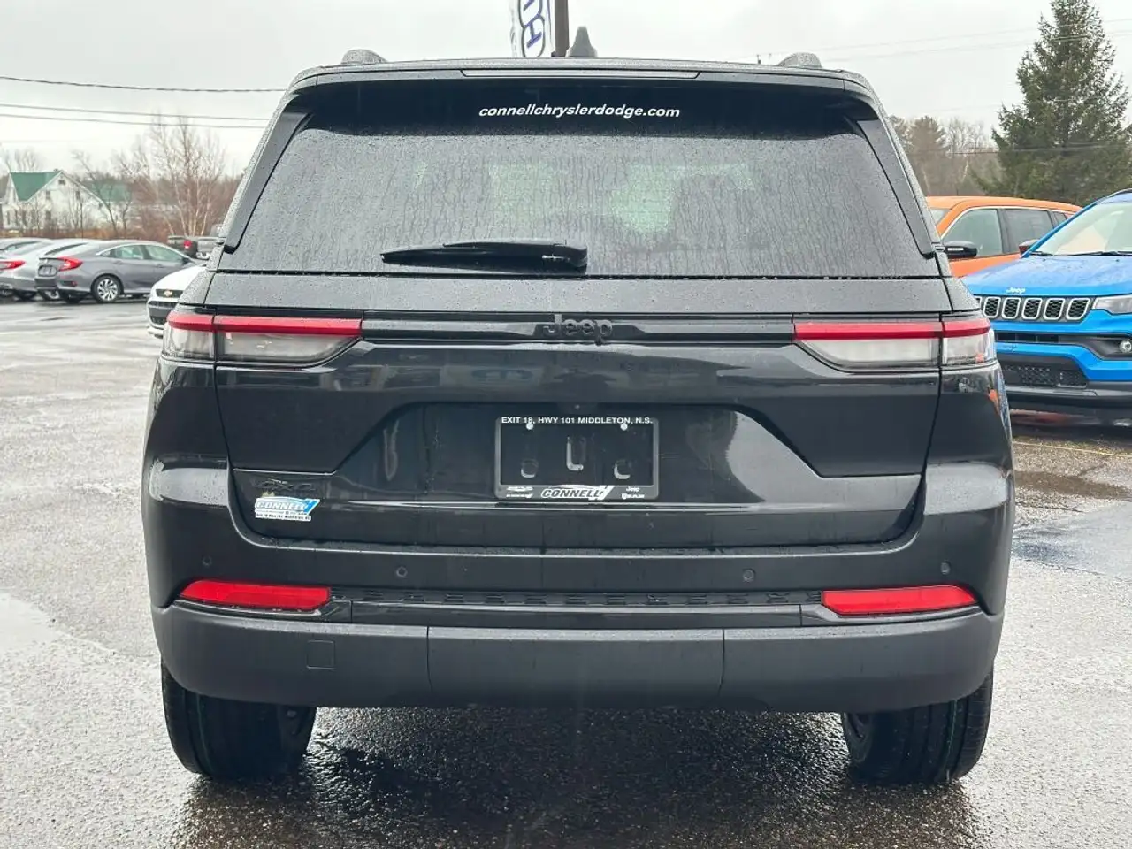 Jeep Grand Cherokee photo Jeep Grand Cherokee