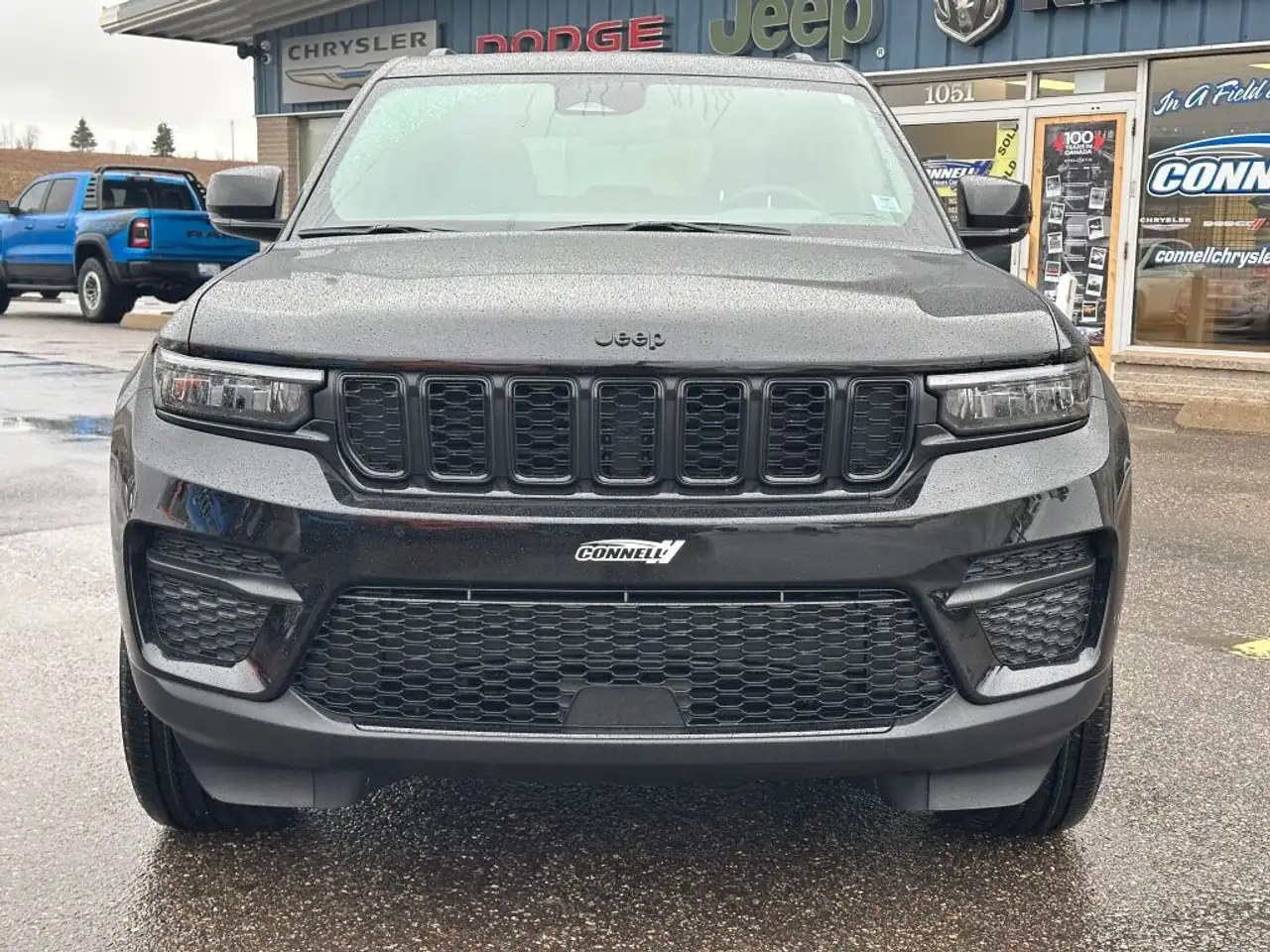 Jeep Grand Cherokee photo Jeep Grand Cherokee