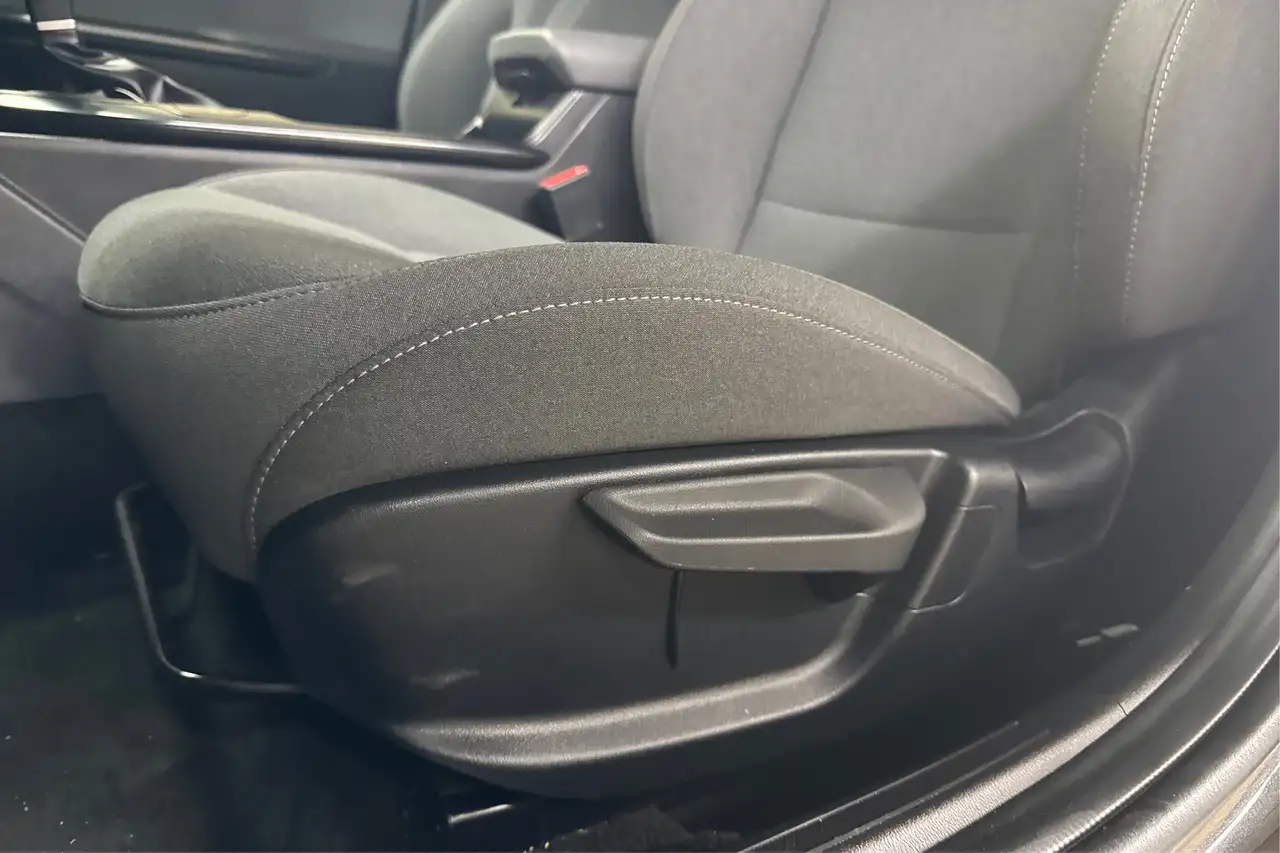 Kia K4 снимка Kia K4