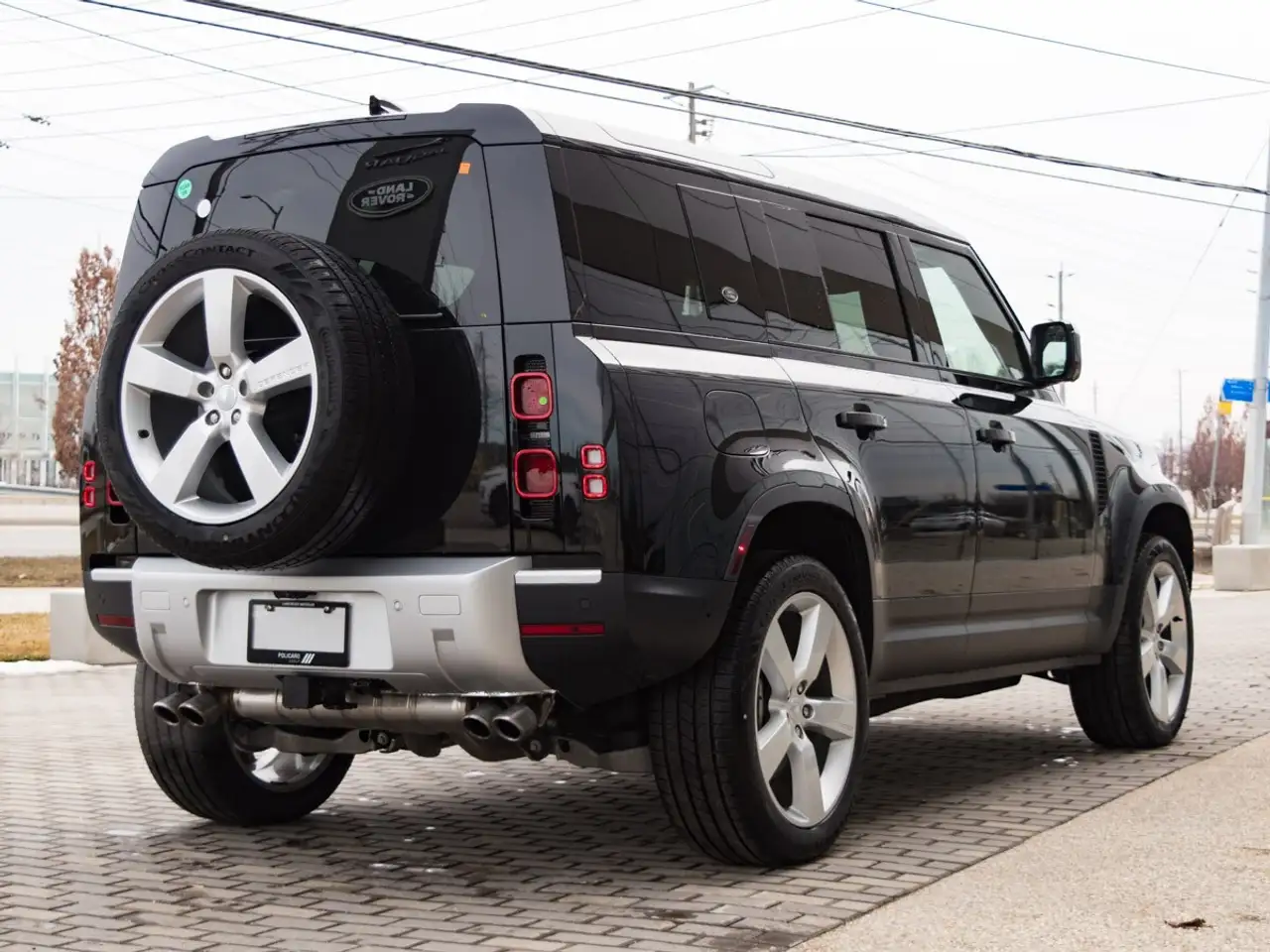 Land Rover Defender photo Land Rover Defender