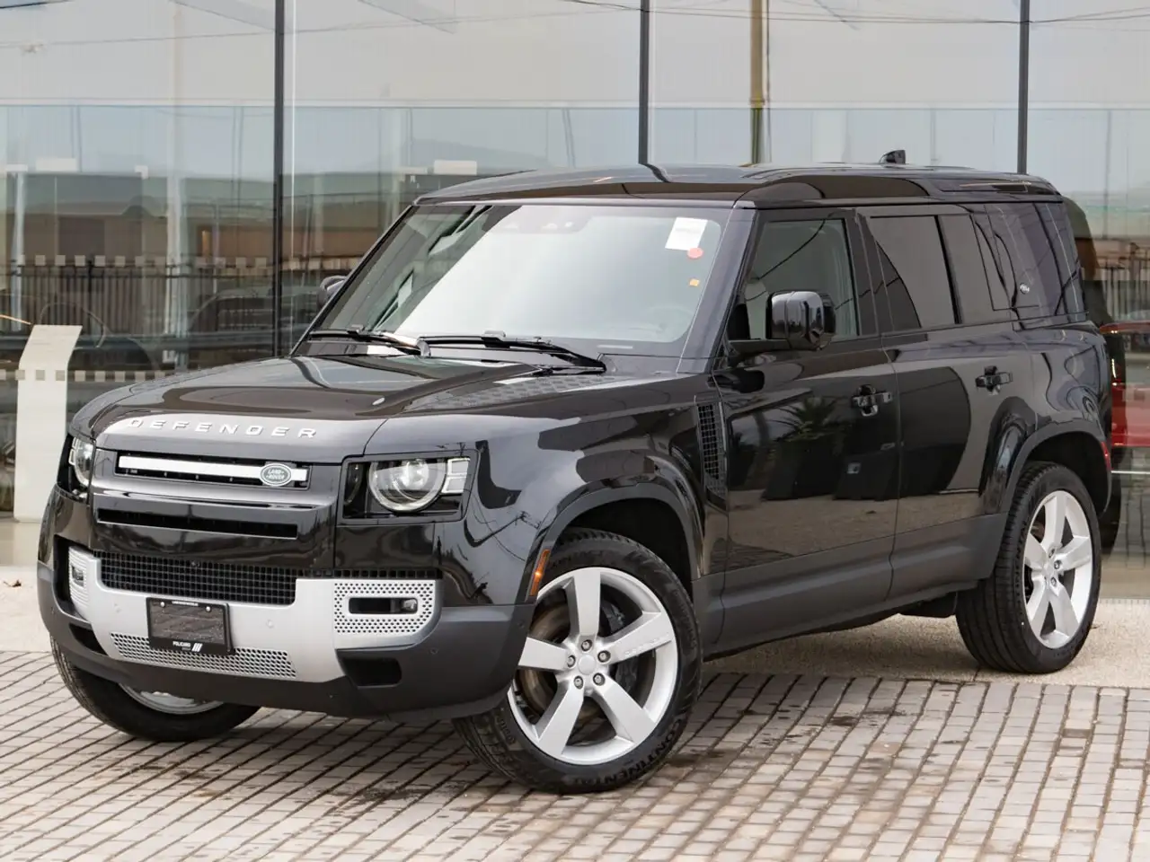 Land Rover Defender photo Land Rover Defender