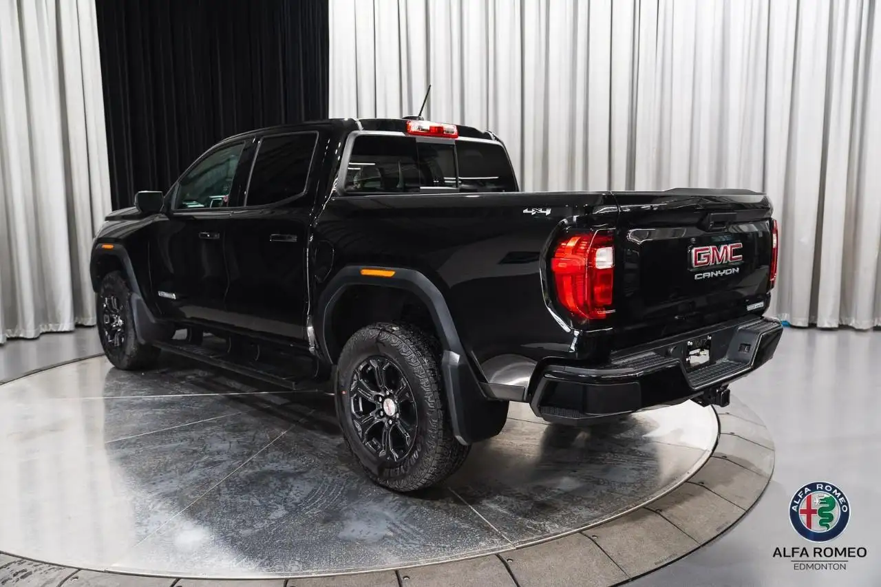 GMC Canyon fotografie GMC Canyon