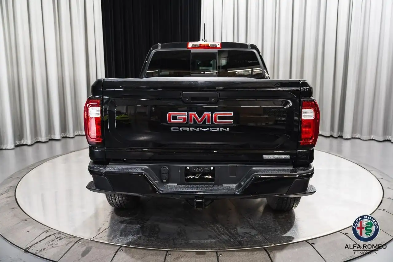 GMC Canyon fotografie GMC Canyon