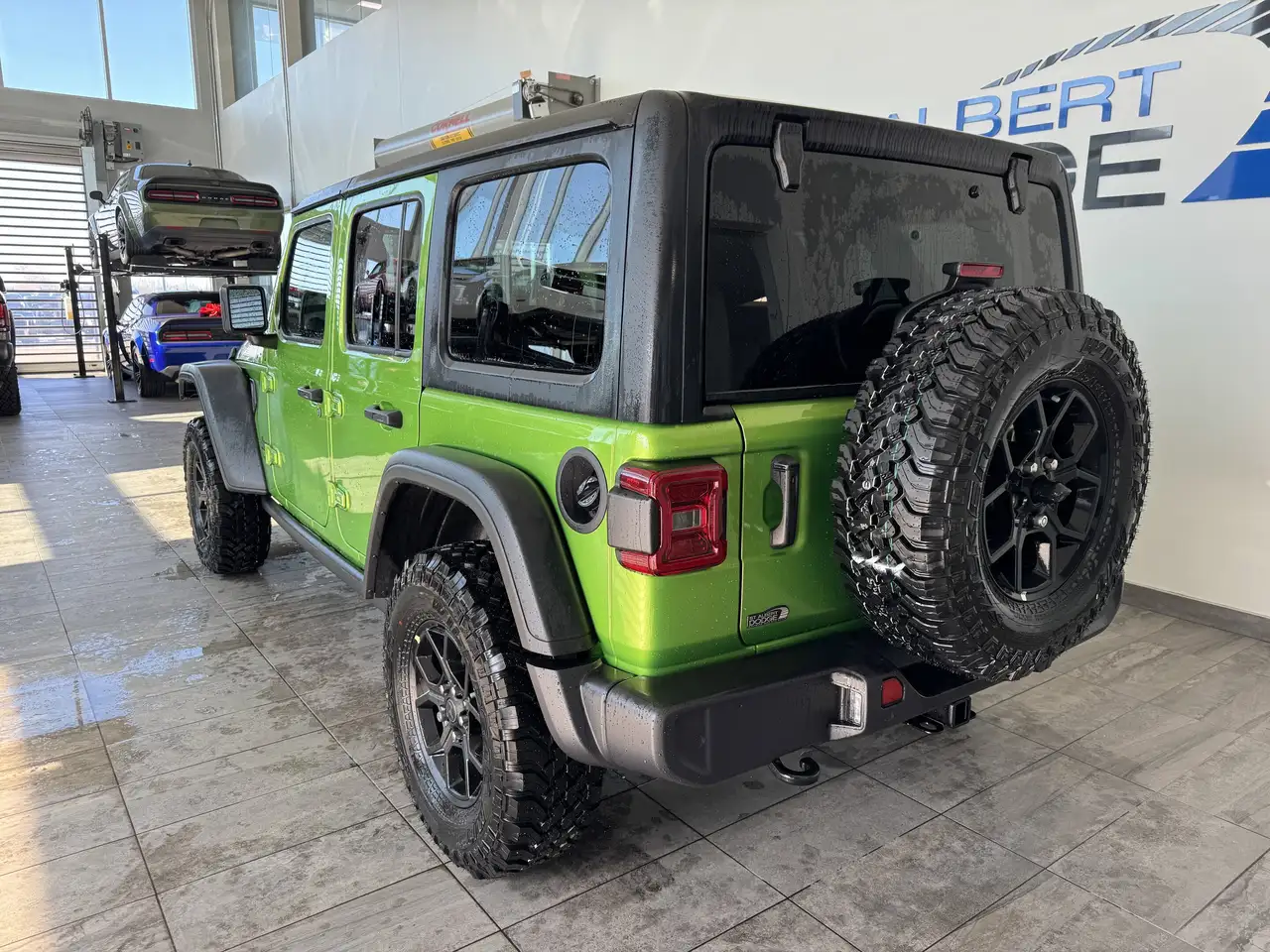 Jeep Wrangler снимка Jeep Wrangler