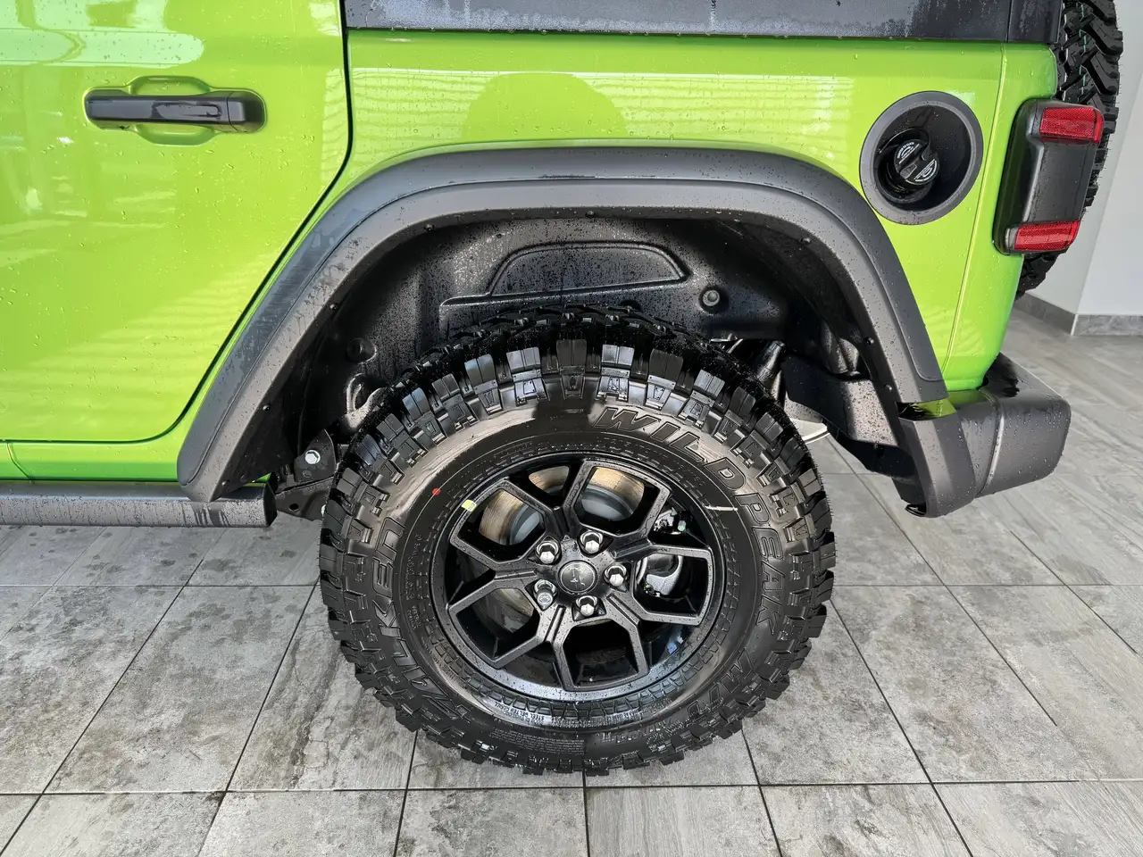 Jeep Wrangler снимка Jeep Wrangler