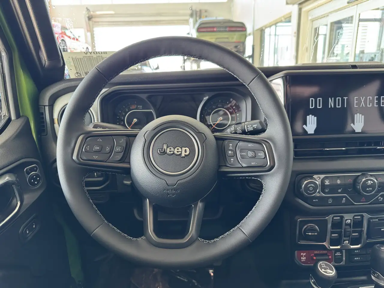 Jeep Wrangler снимка Jeep Wrangler