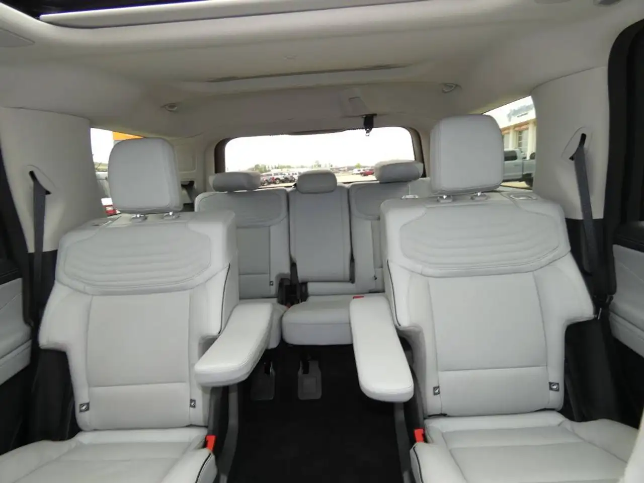 Ford Expedition photo Ford Expedition