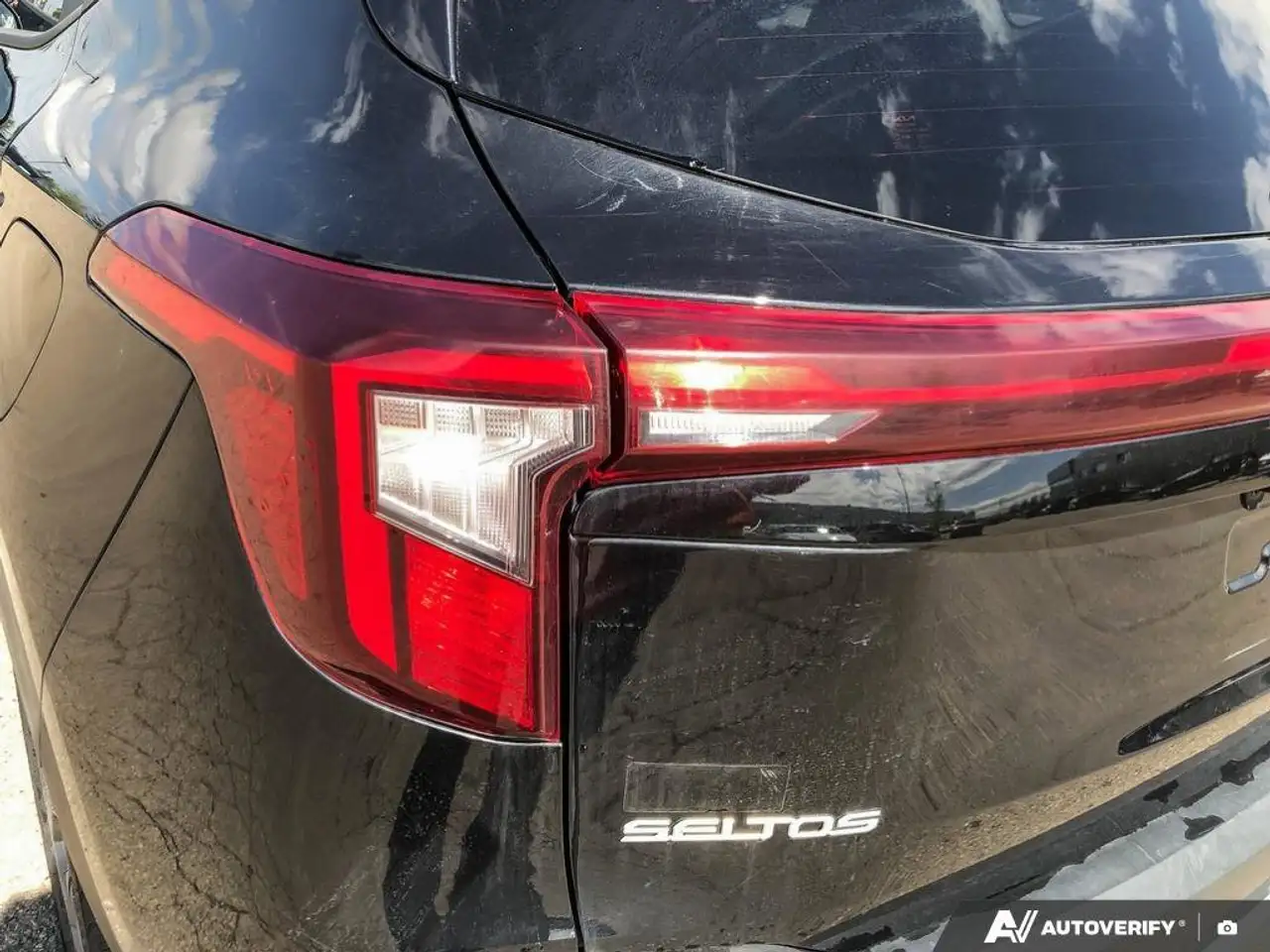 Kia Seltos photo Kia Seltos