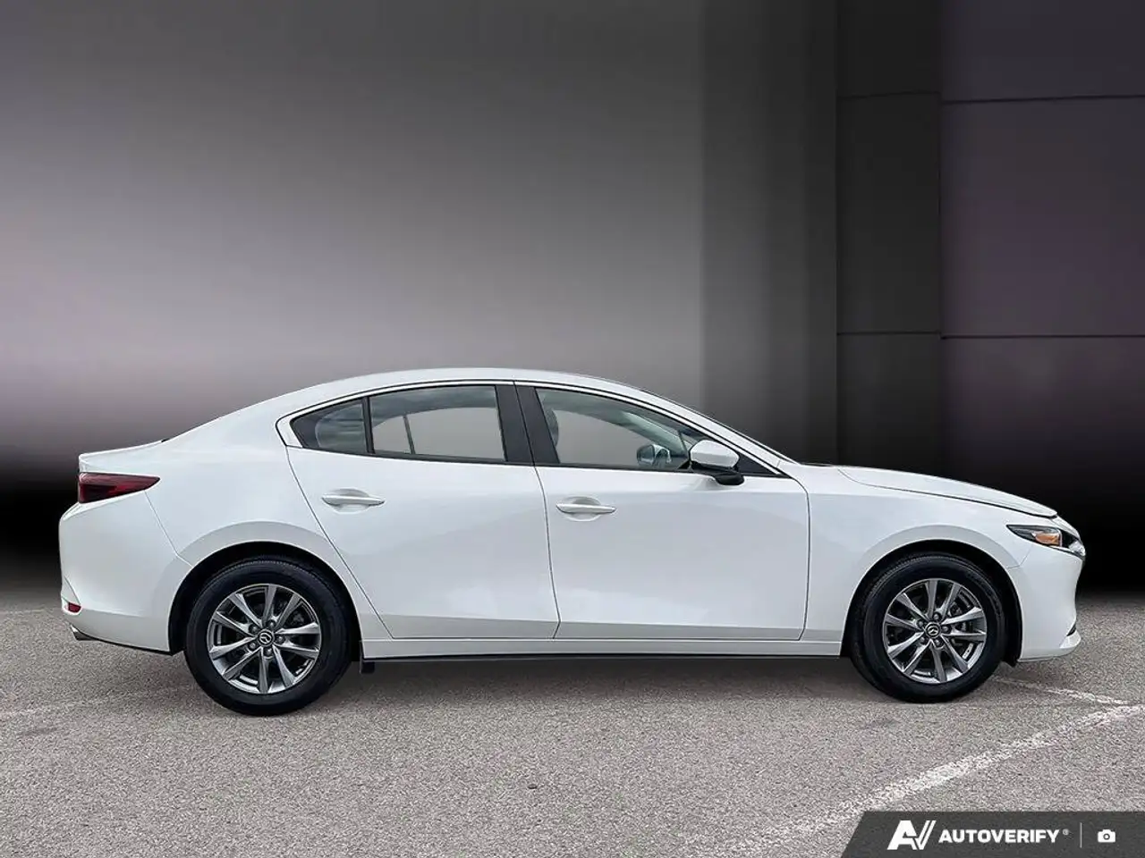 Mazda 3 photo Mazda 3