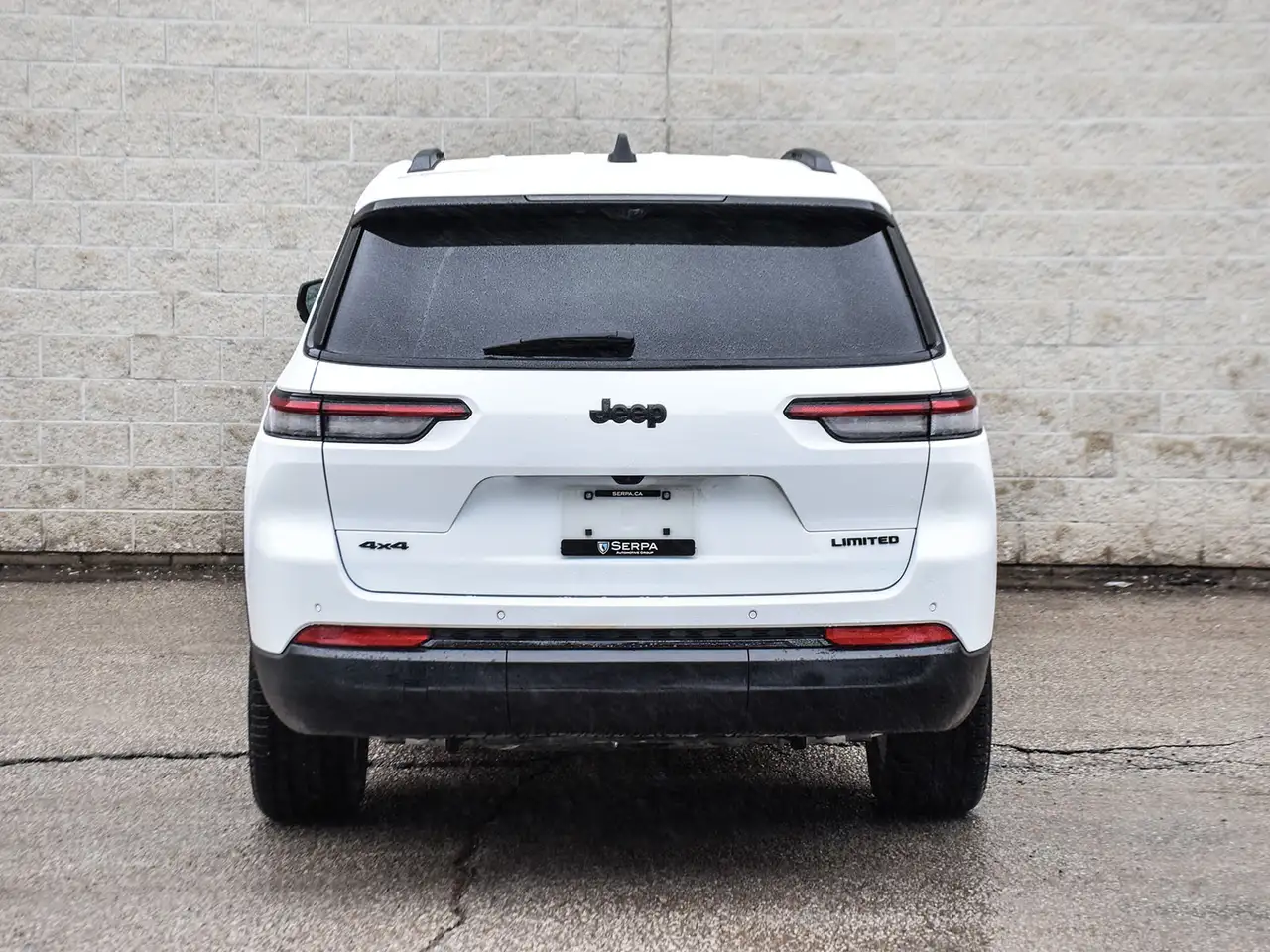Jeep Grand Cherokee photo Jeep Grand Cherokee