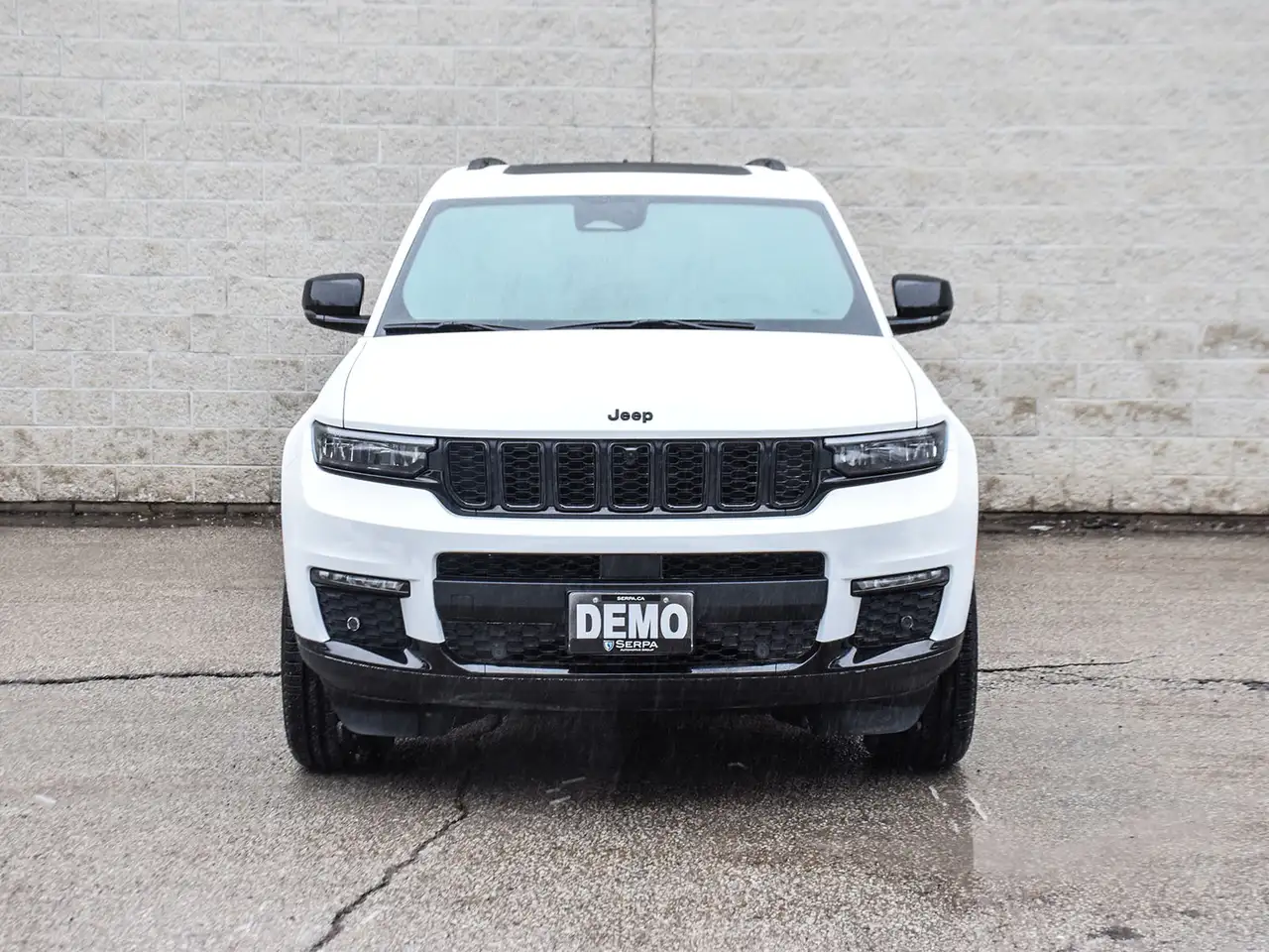 Jeep Grand Cherokee photo Jeep Grand Cherokee