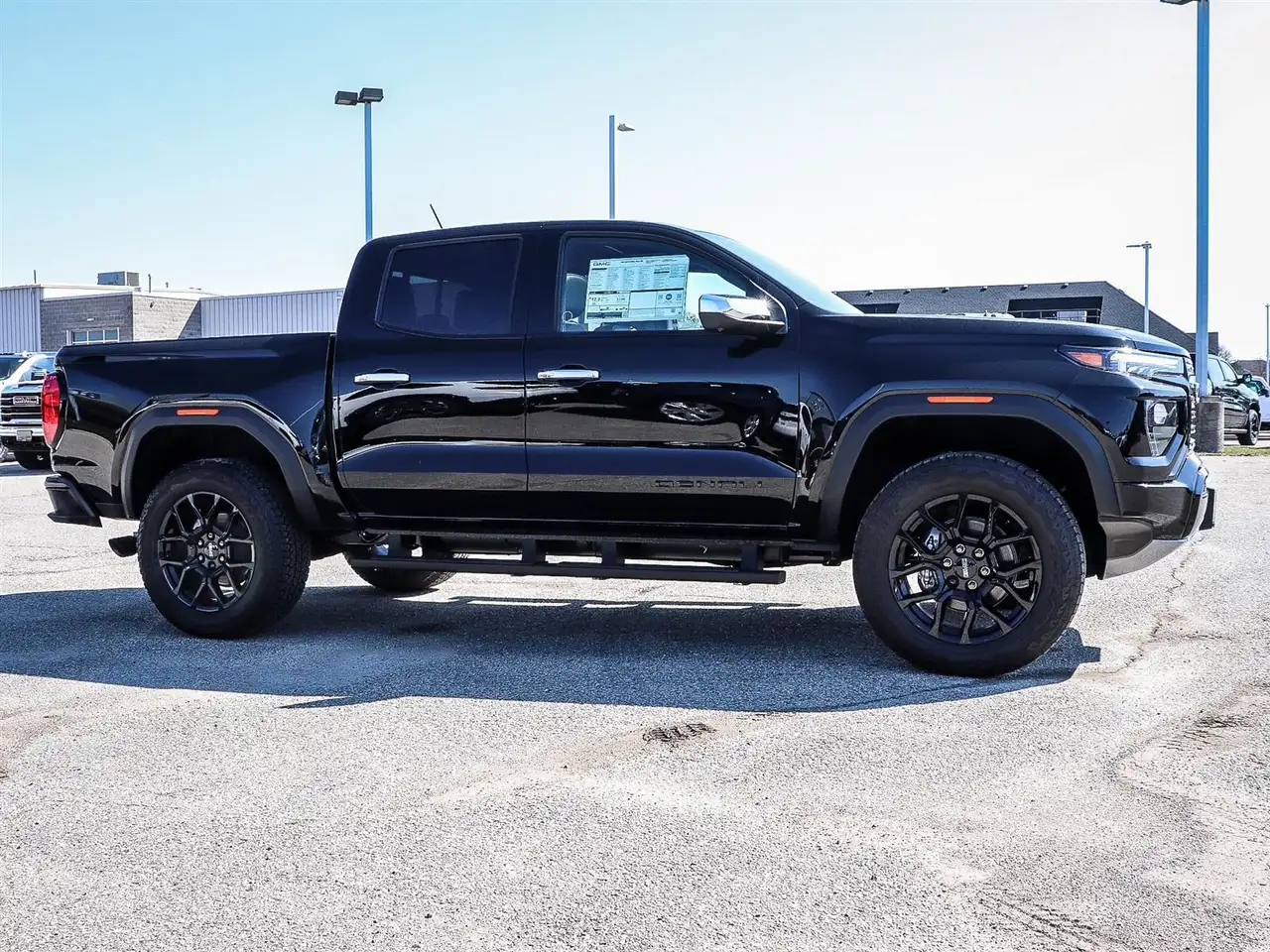 GMC Canyon снимка GMC Canyon